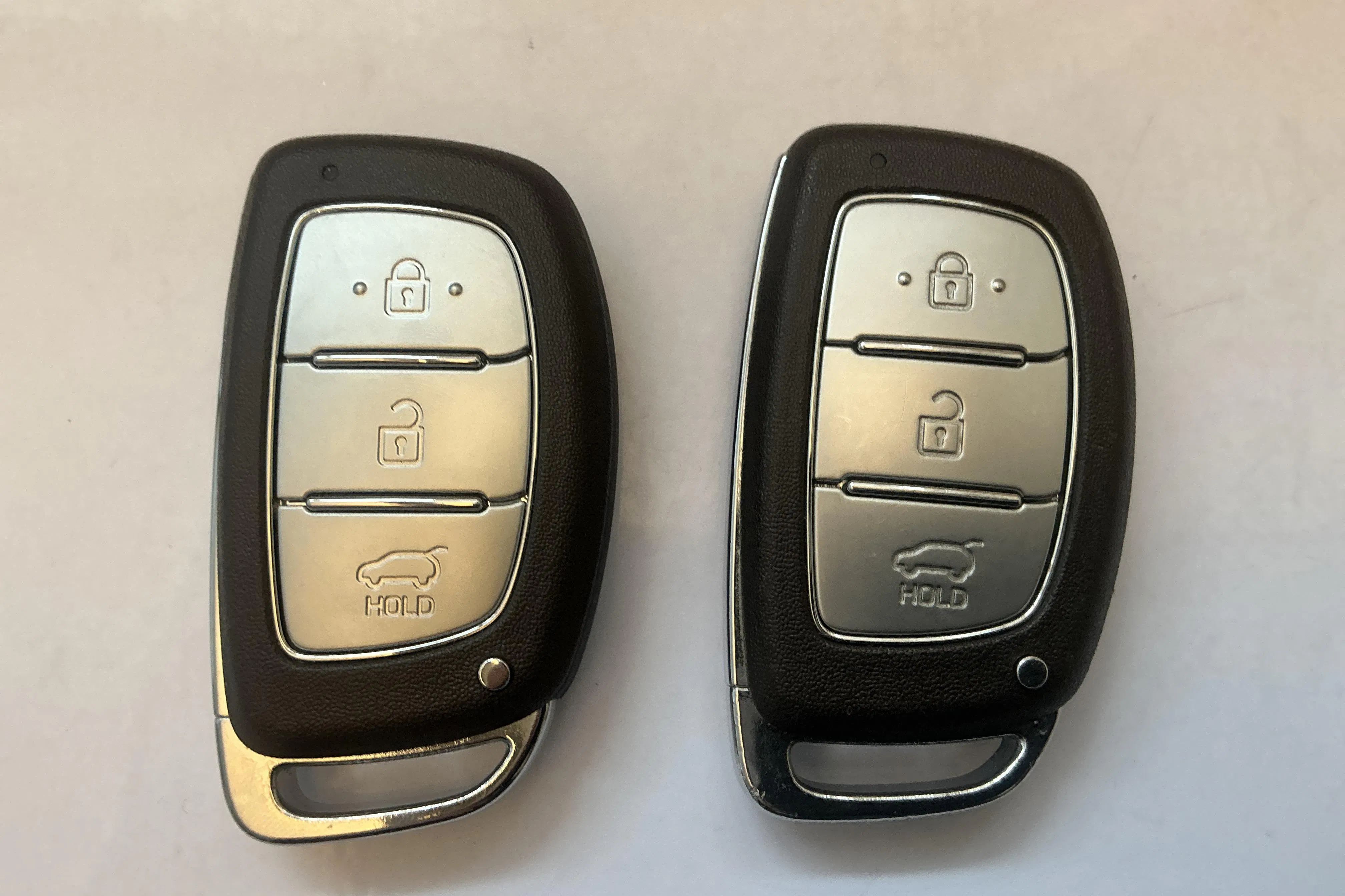 Presentation photo 15 of 15: Hyundai IONIQ Electric (120hk) - 42 970 km - Automatic - red - 2019