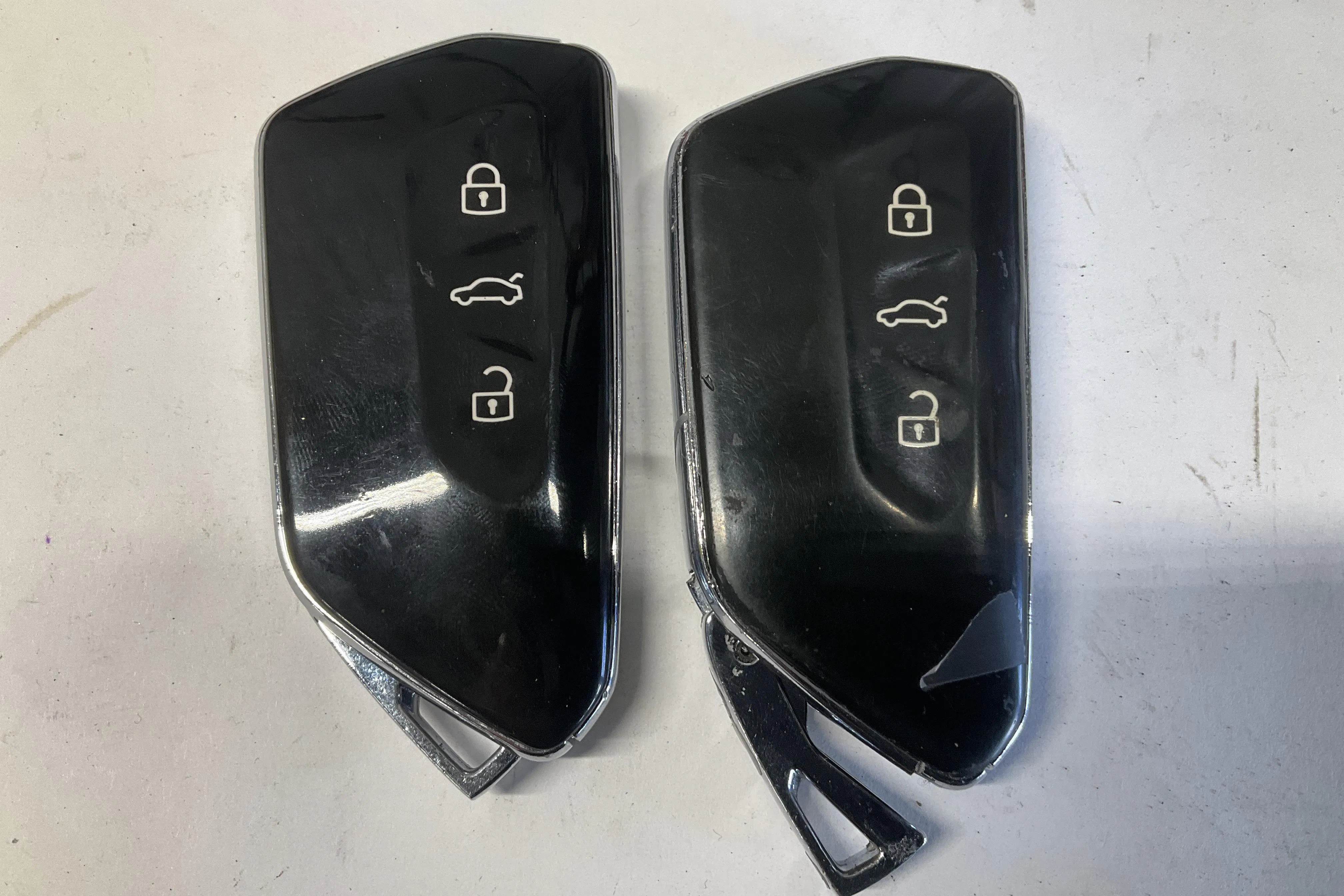 Presentation photo 14 of 14: VW Golf VIII 2.0 TDI Sportscombi (115hk) - 132 580 km - Automatic - white - 2022