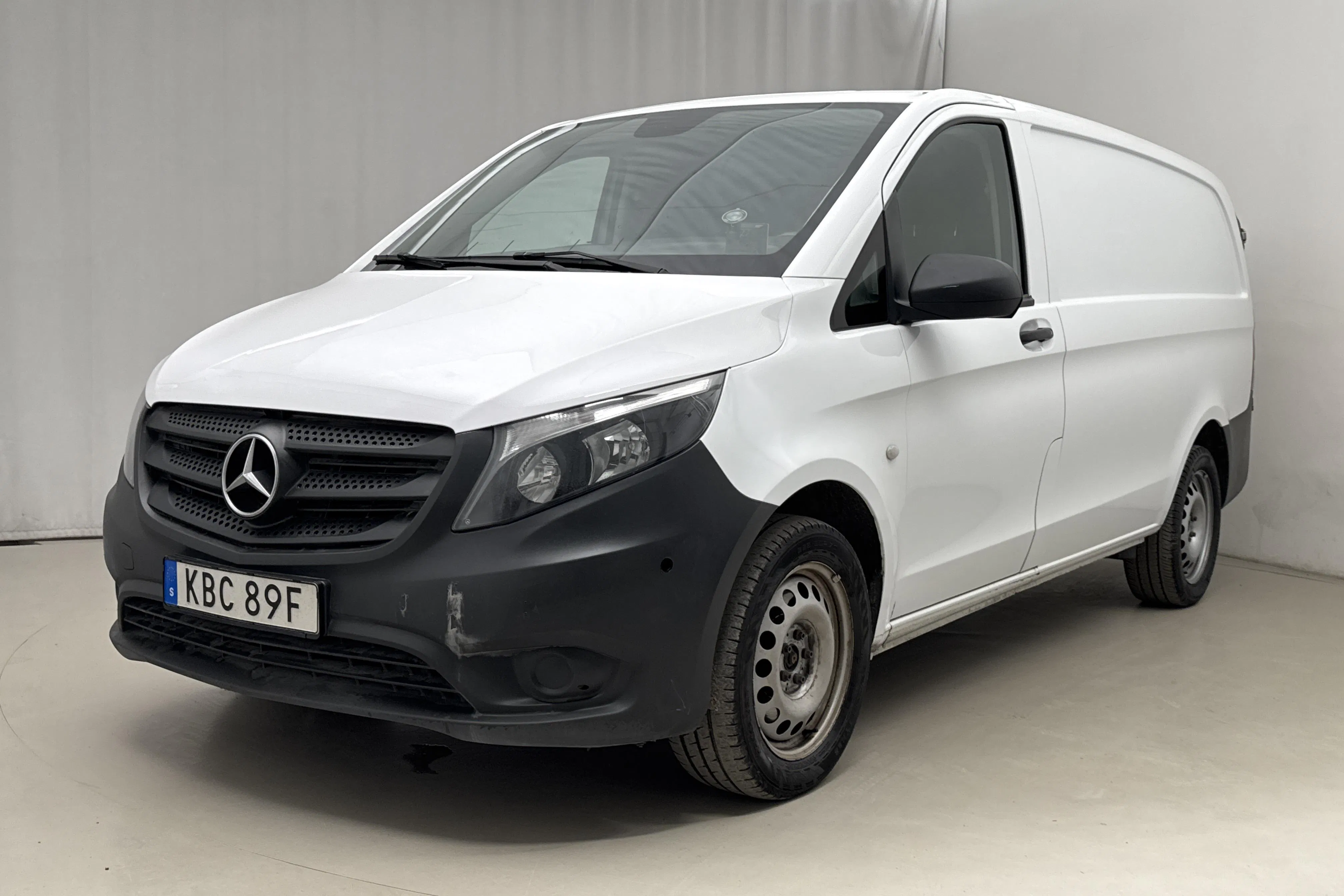 Presentation photo 1 of 18: Mercedes Vito 116 CDI 4MATIC W640 (163hk) - 379 770 km - Automatic - white - 2020