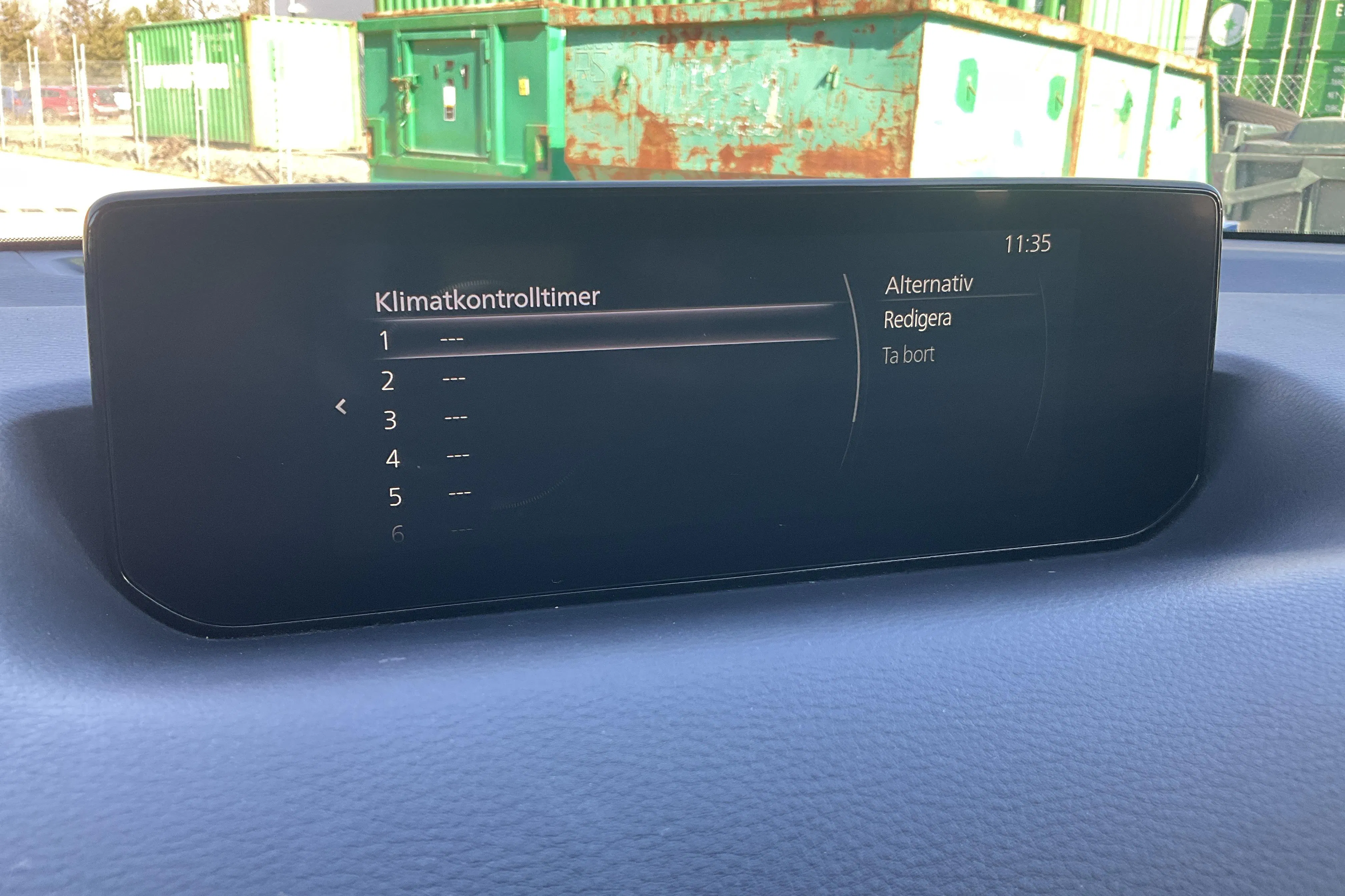 Presentationsfoto 19 av 19: Mazda MX-30 e-Skyactiv (145hk) - 2 101 mil - Automat - grå - 2023