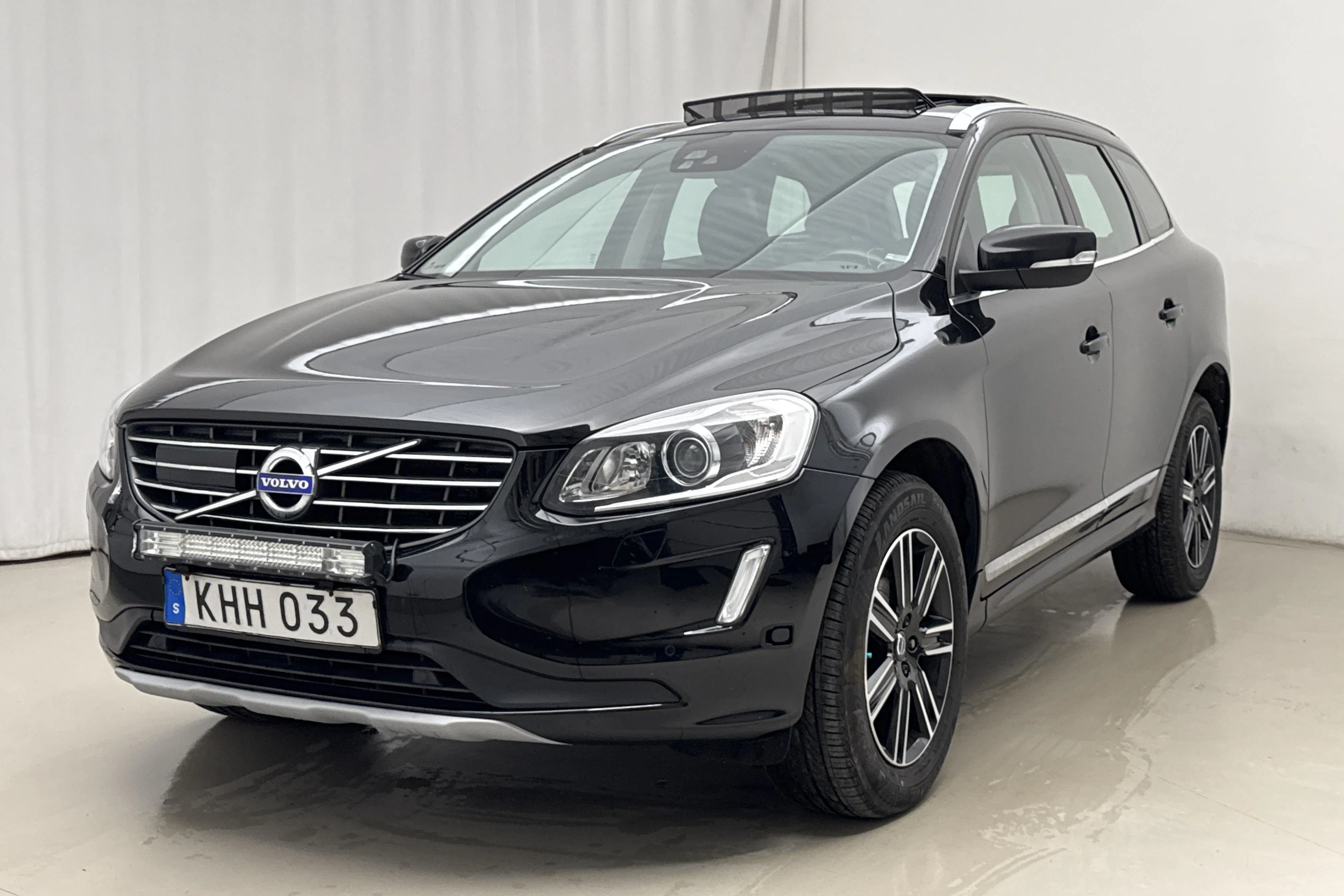 Volvo XC60 D5 AWD (220hk)