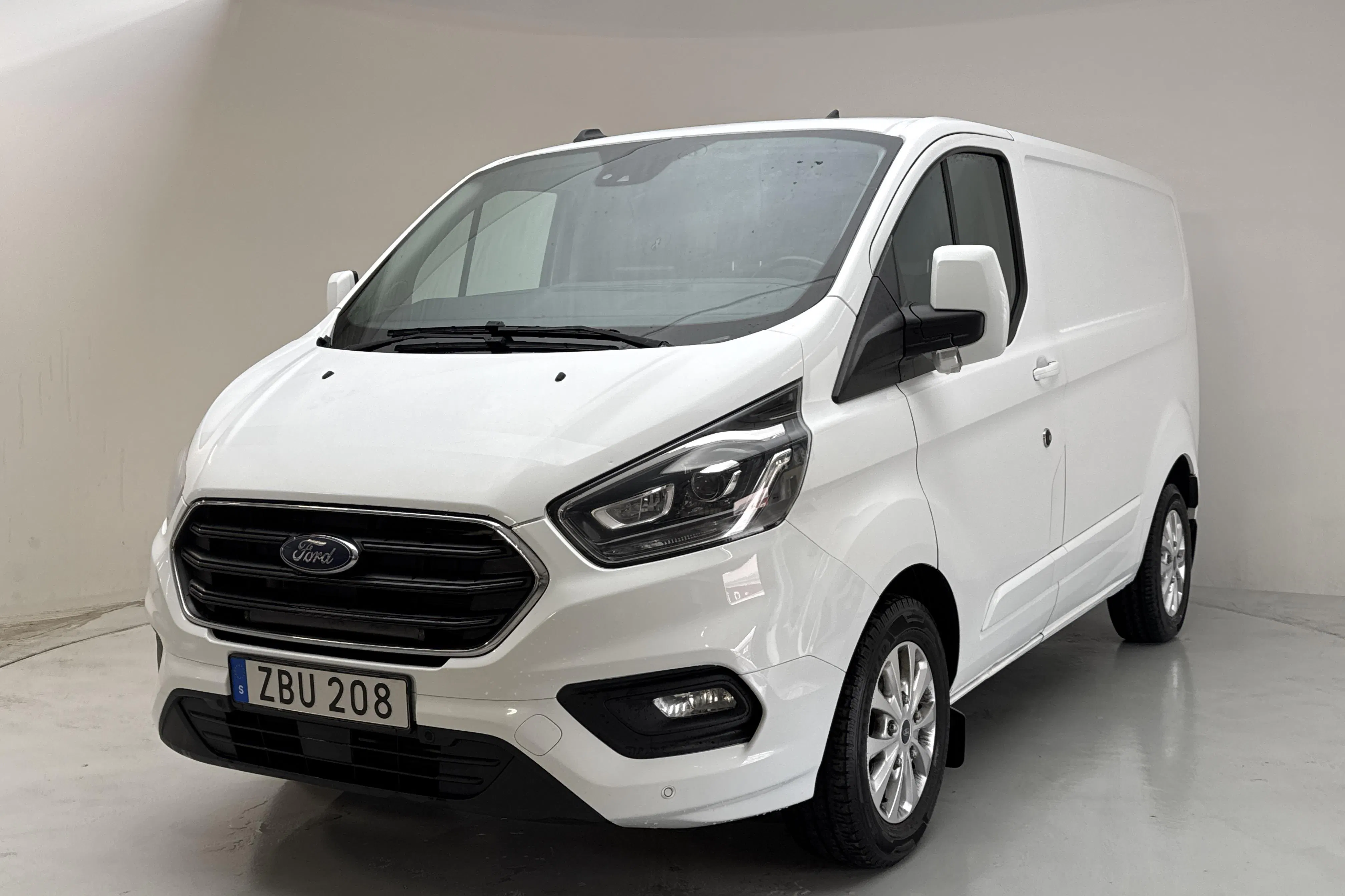 Ford Transit Custom 300 (130hk)