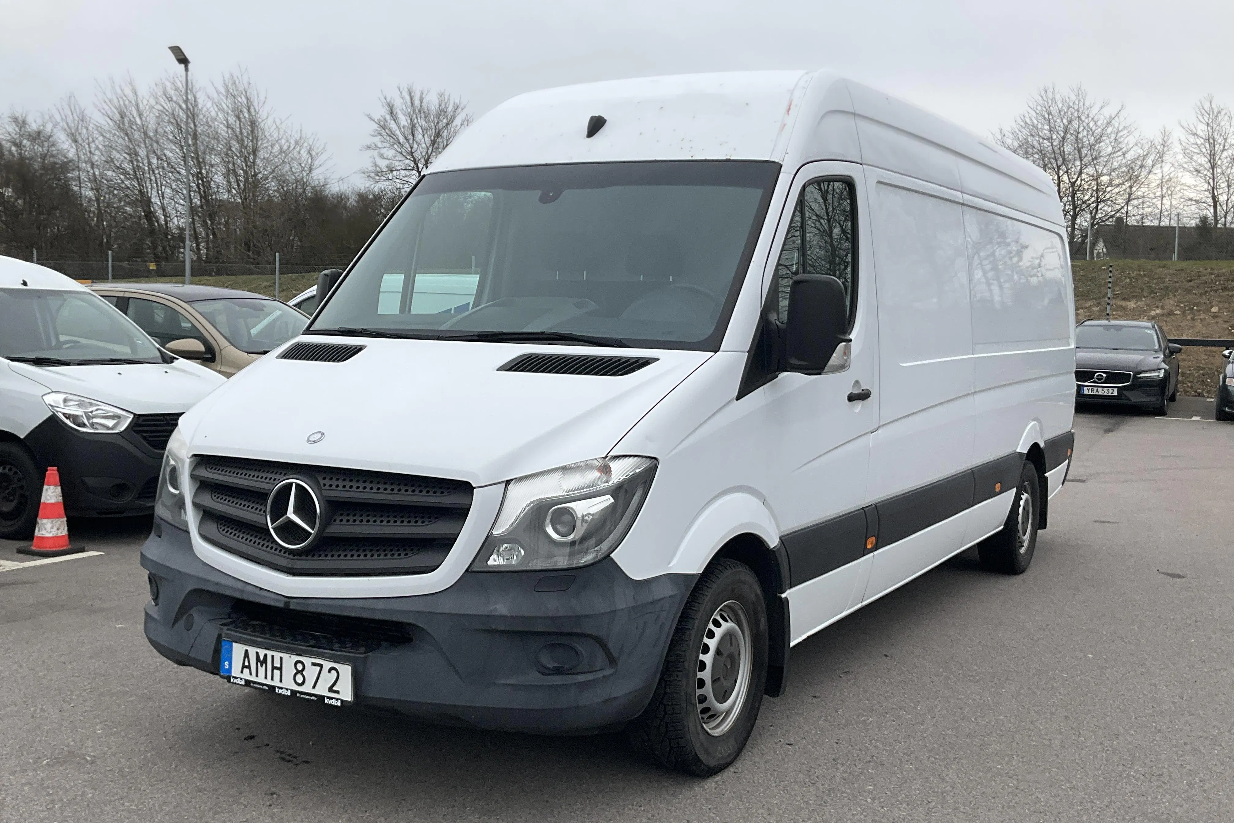 Presentationsfoto 1 av 11: Mercedes Sprinter 316 CDI (163hk) - 8 355 mil - Automat - vit - 2015