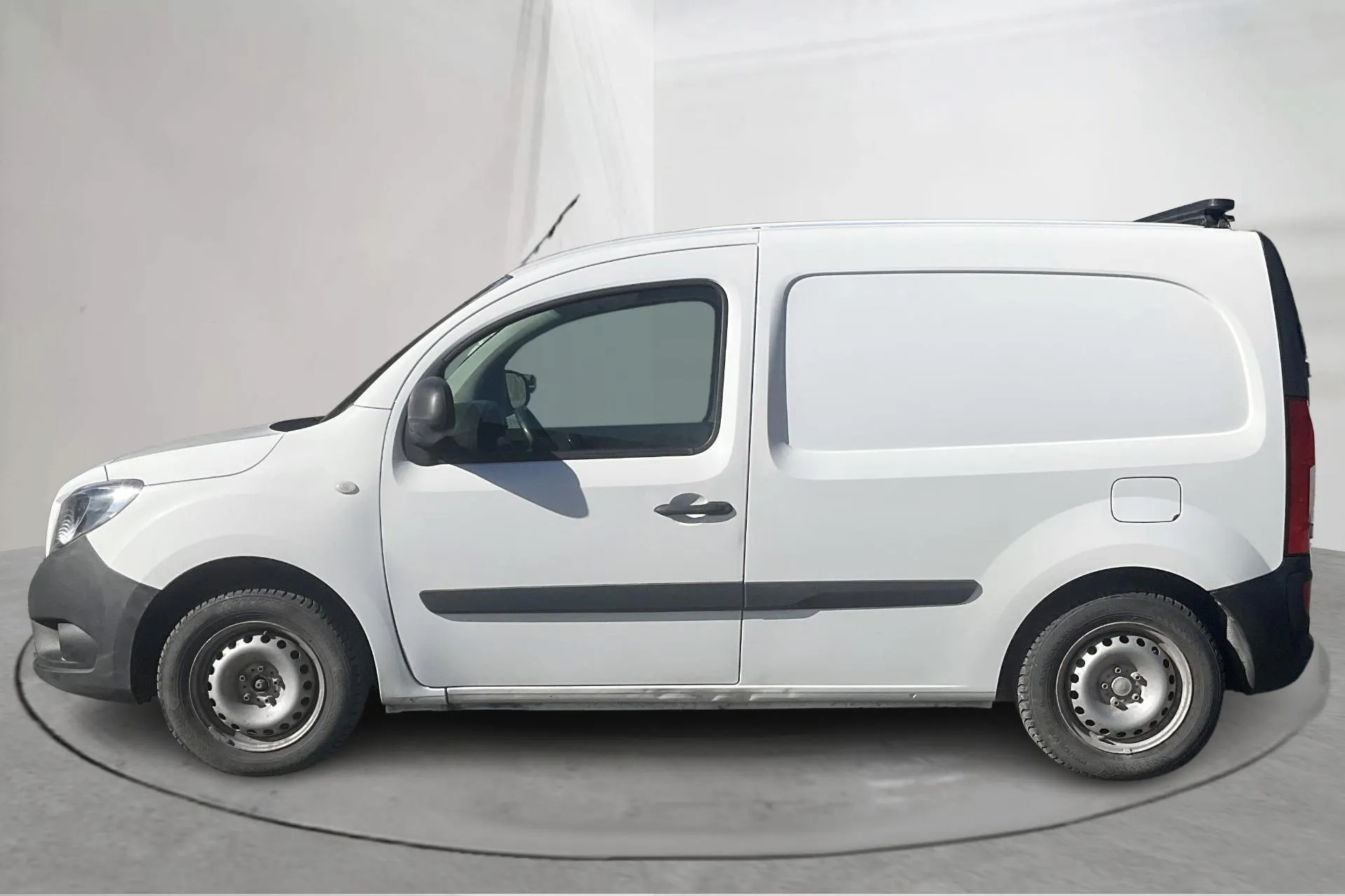 Presentation photo 2 of 12: Mercedes Citan 109 1.5 CDI (95hk) - 106 030 km - Manual - white - 2021