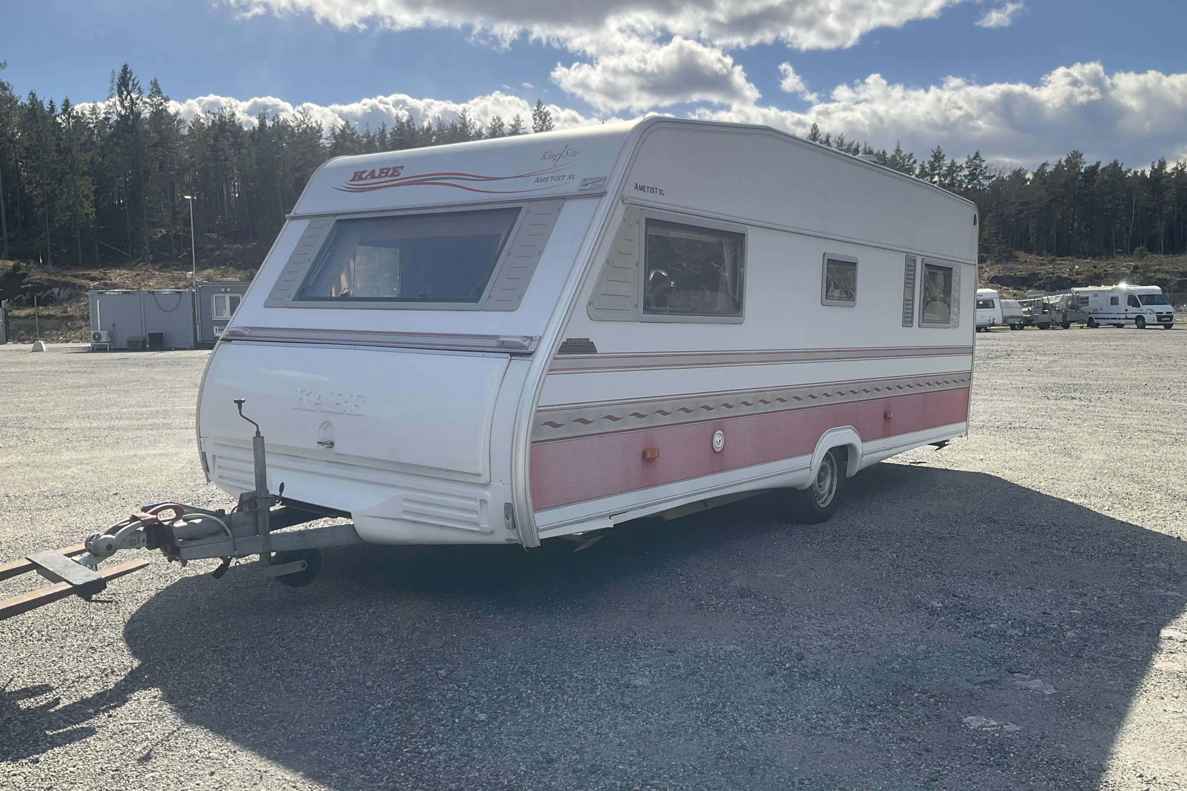 Presentationsfoto 1 av 20: KABE AMETIST XL KS Husvagn - 0 km - 2000