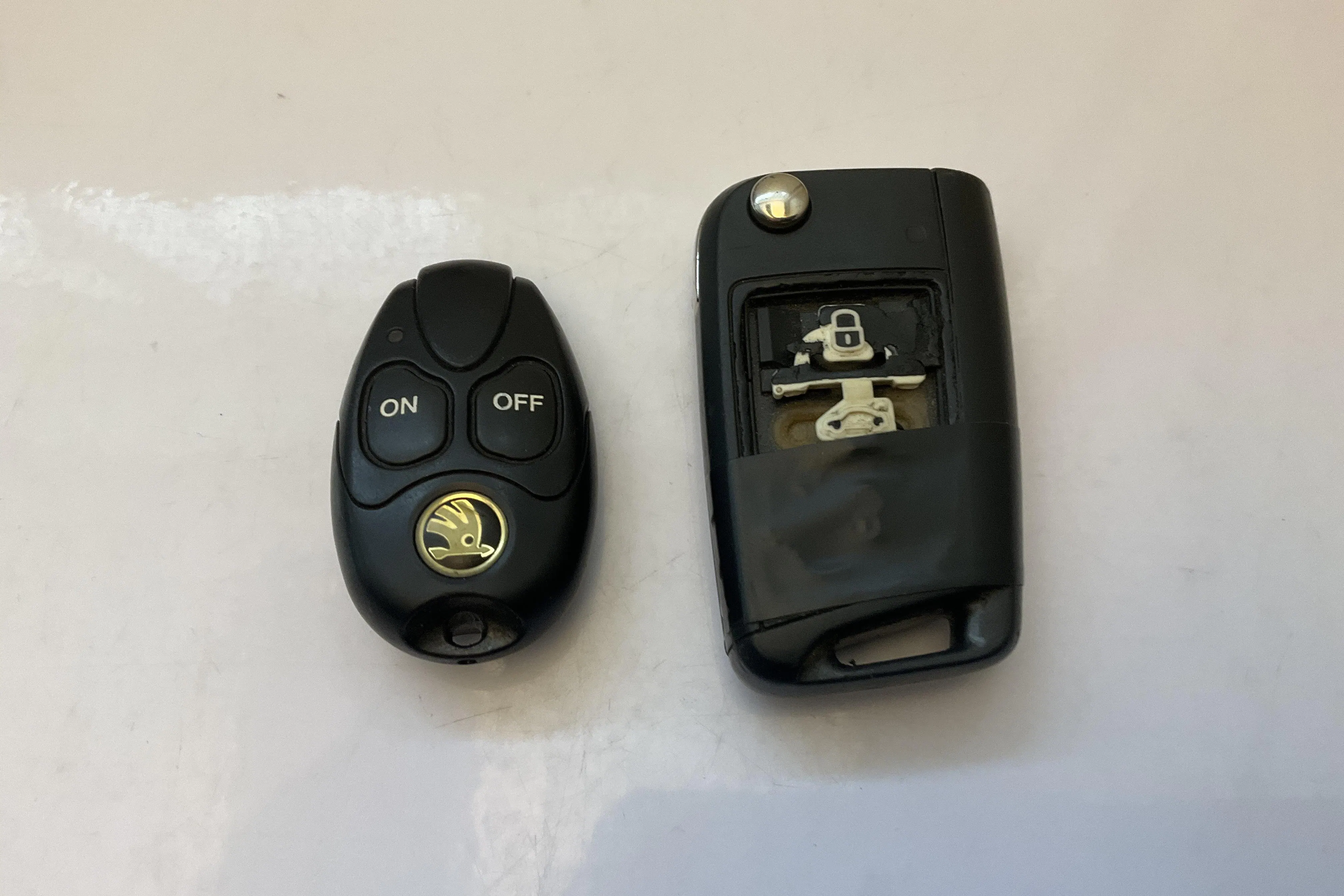 Esittelykuva 13 osoitteesta 13: Skoda Octavia III 1.6 TDI CR Combi 4X4 (105hk) - 134 260 km - Manuaalinen - valkoinen - 2014