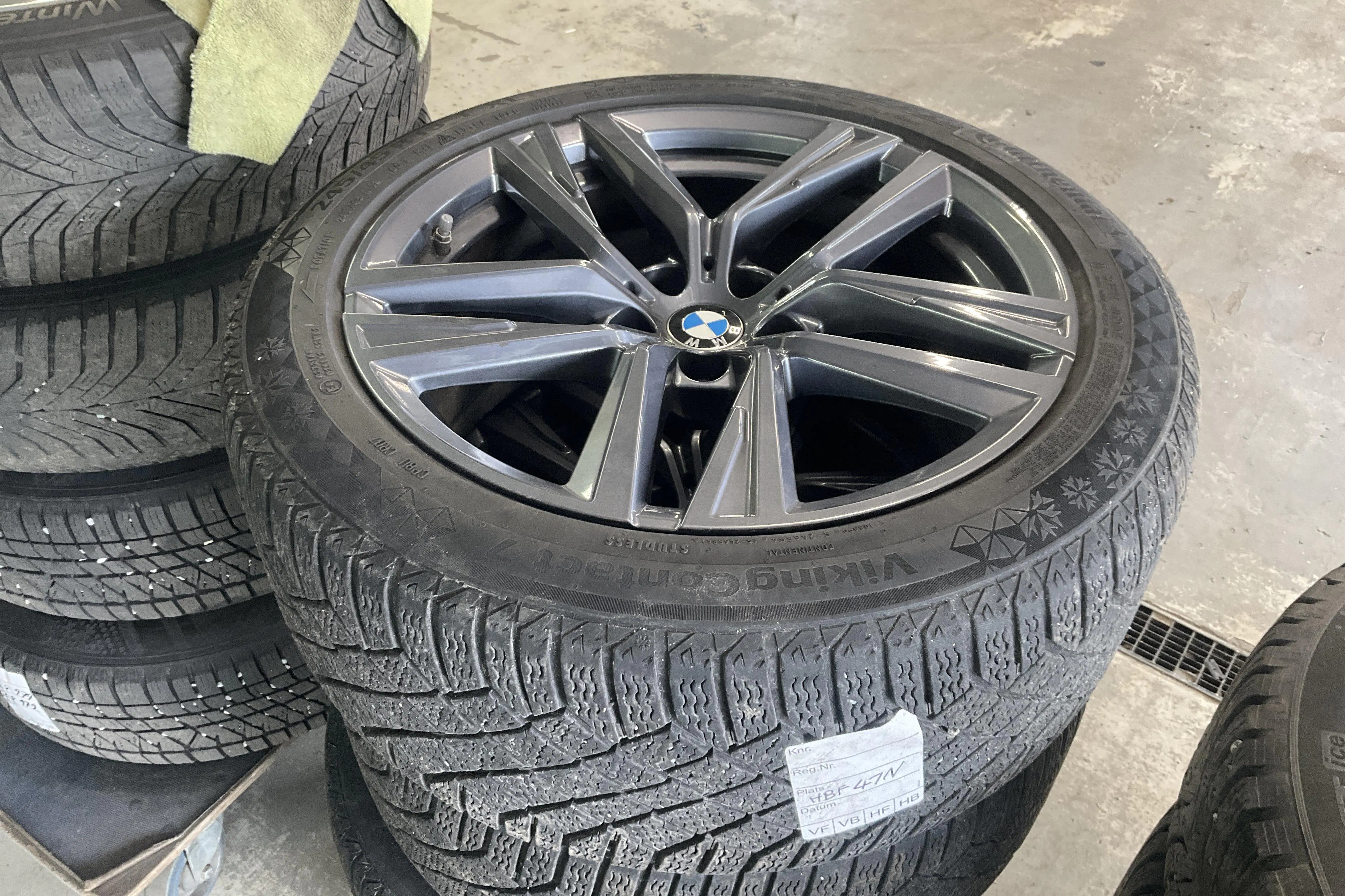 Presentationsfoto 19 av 19: BMW i4 eDrive40, G26 (340hk) - 5 319 mil - Automat - blå - 2024