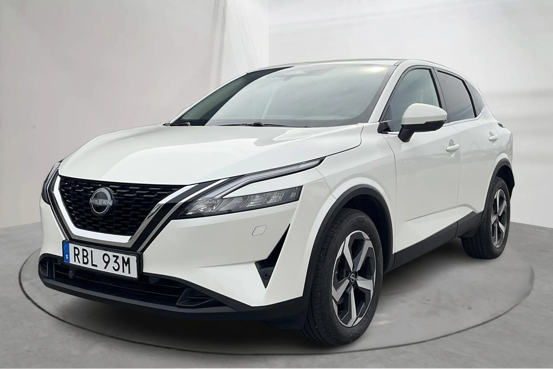Presentationsfoto 1 av 17: Nissan Qashqai 1.3 MHEV (158hk) - 1 794 mil - Automat - vit - 2024
