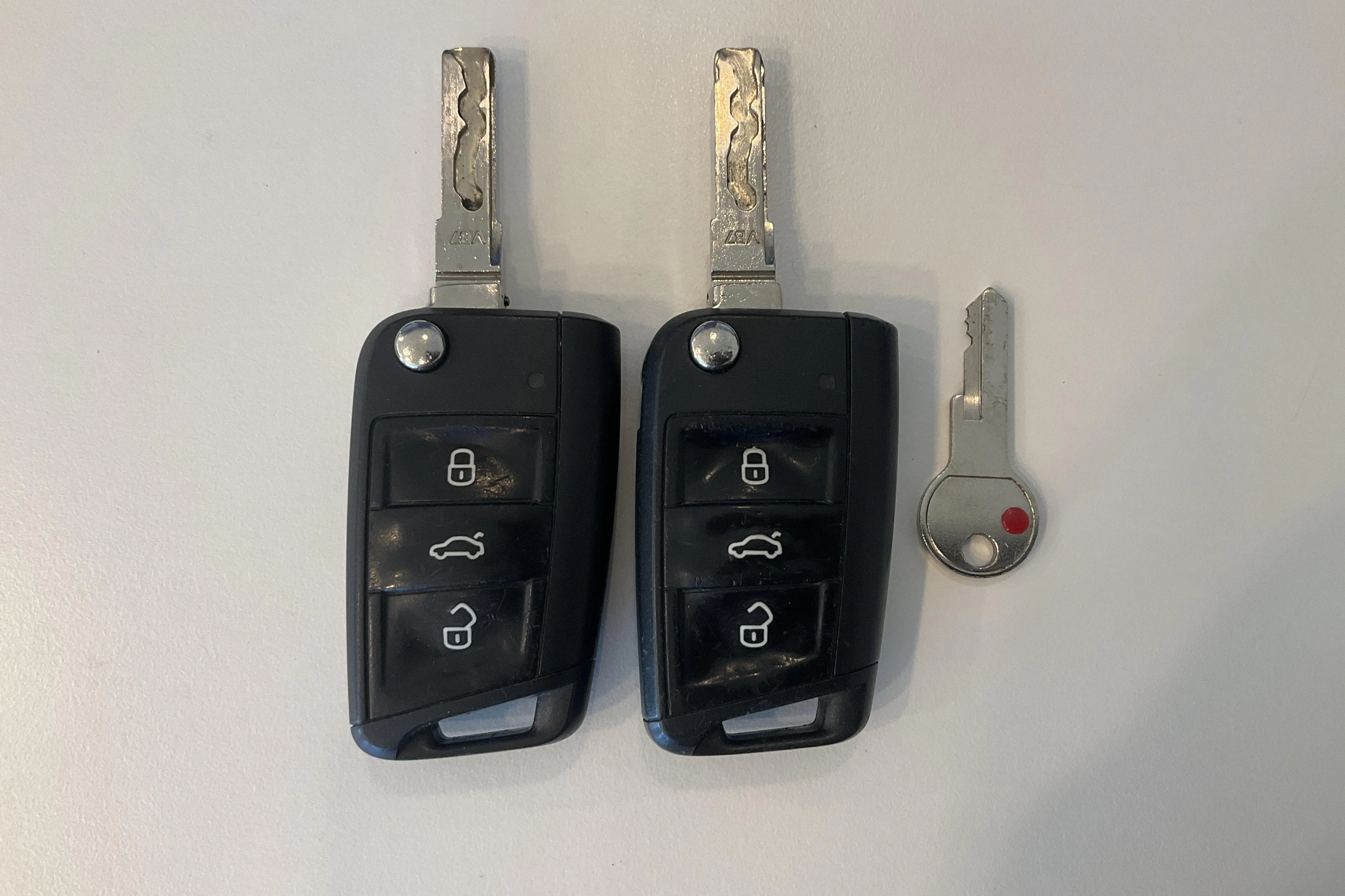 Presentationsfoto 15 av 15: Skoda Octavia III 1.2 TSI Combi (110hk) - 12 635 mil - Automat - vit - 2016