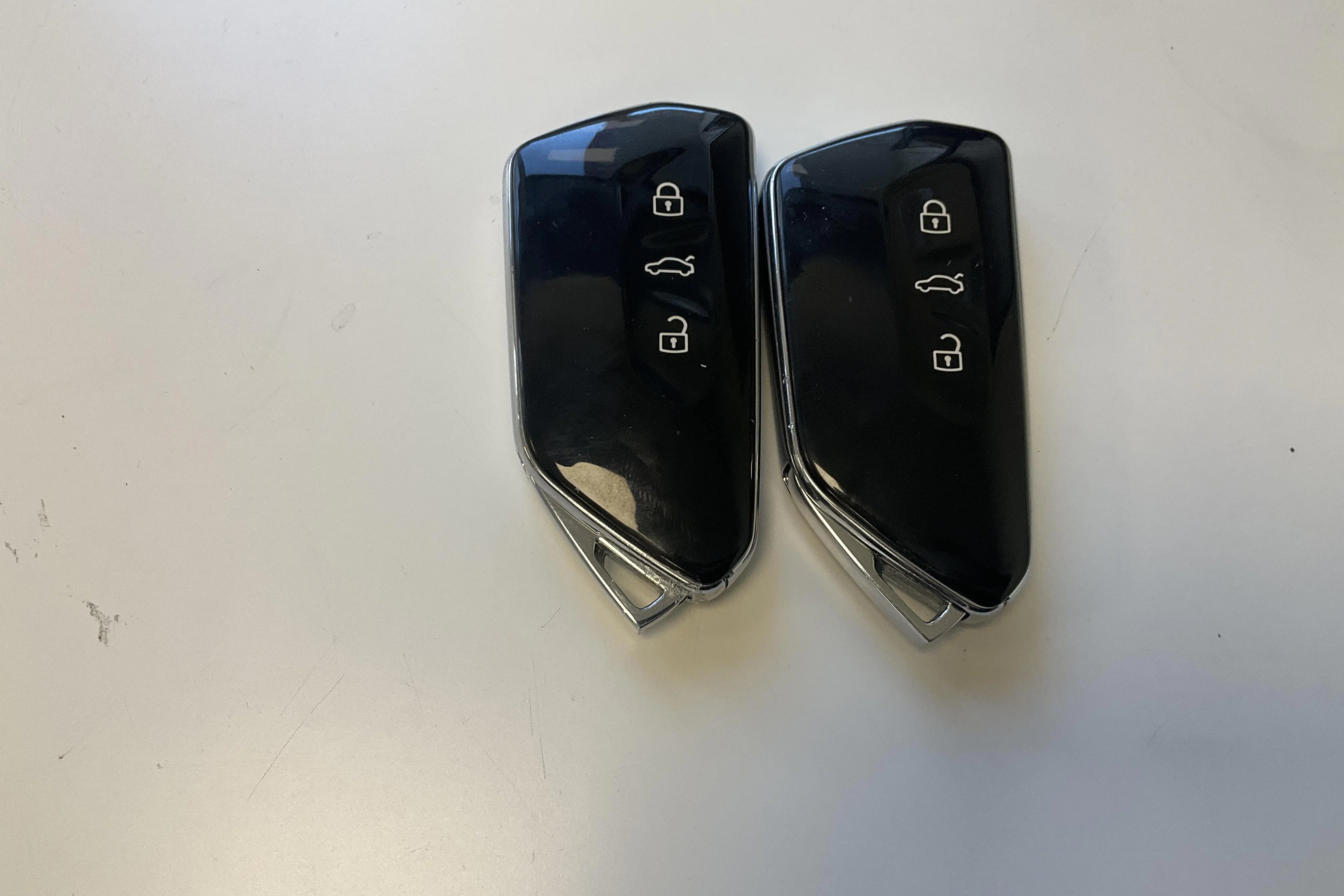 Presentation photo 17 of 17: VW ID.4 77kWh (204hk) - 78 730 km - Automatic - Dark Grey - 2022