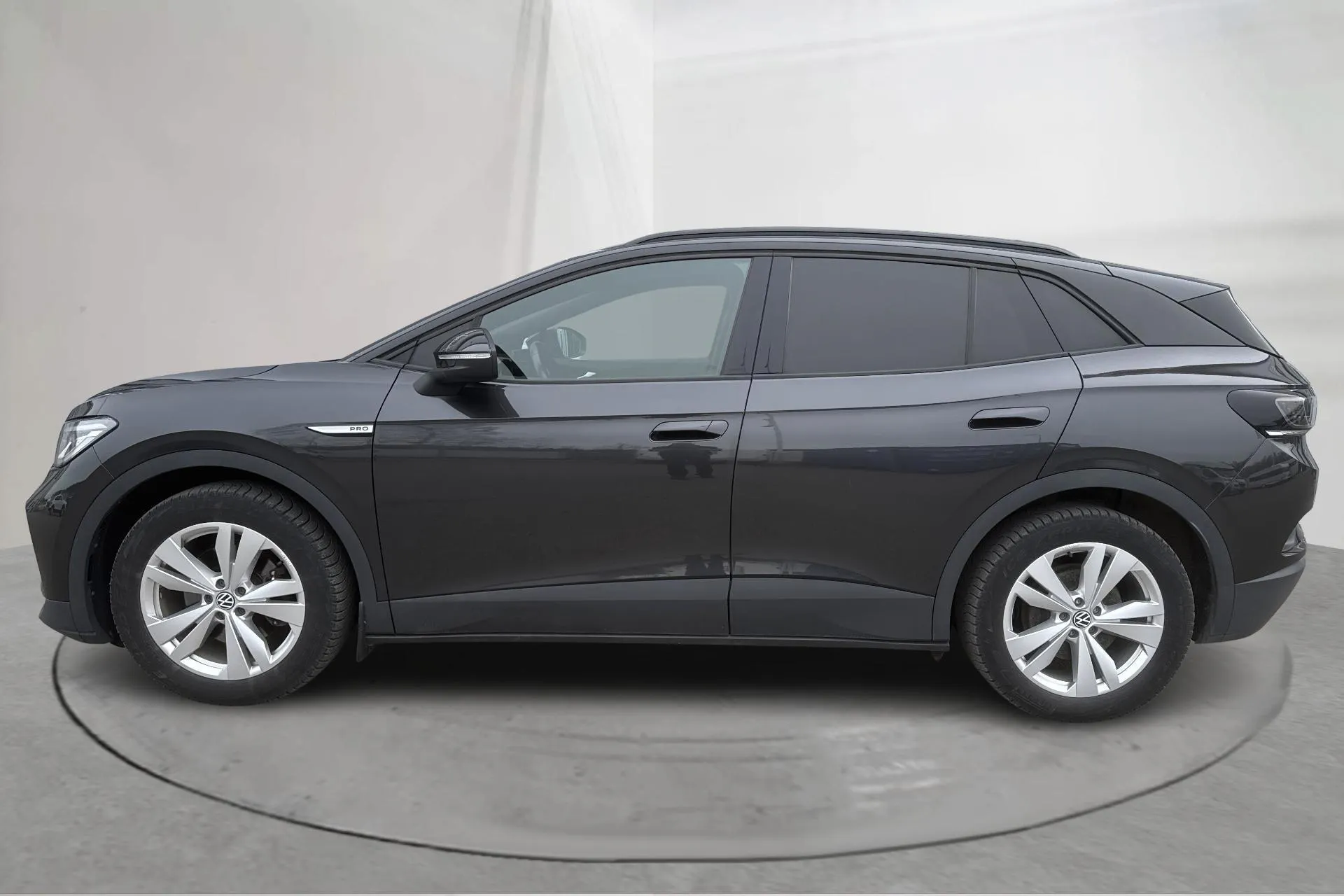 Presentation photo 2 of 17: VW ID.4 77kWh (204hk) - 78 730 km - Automatic - Dark Grey - 2022