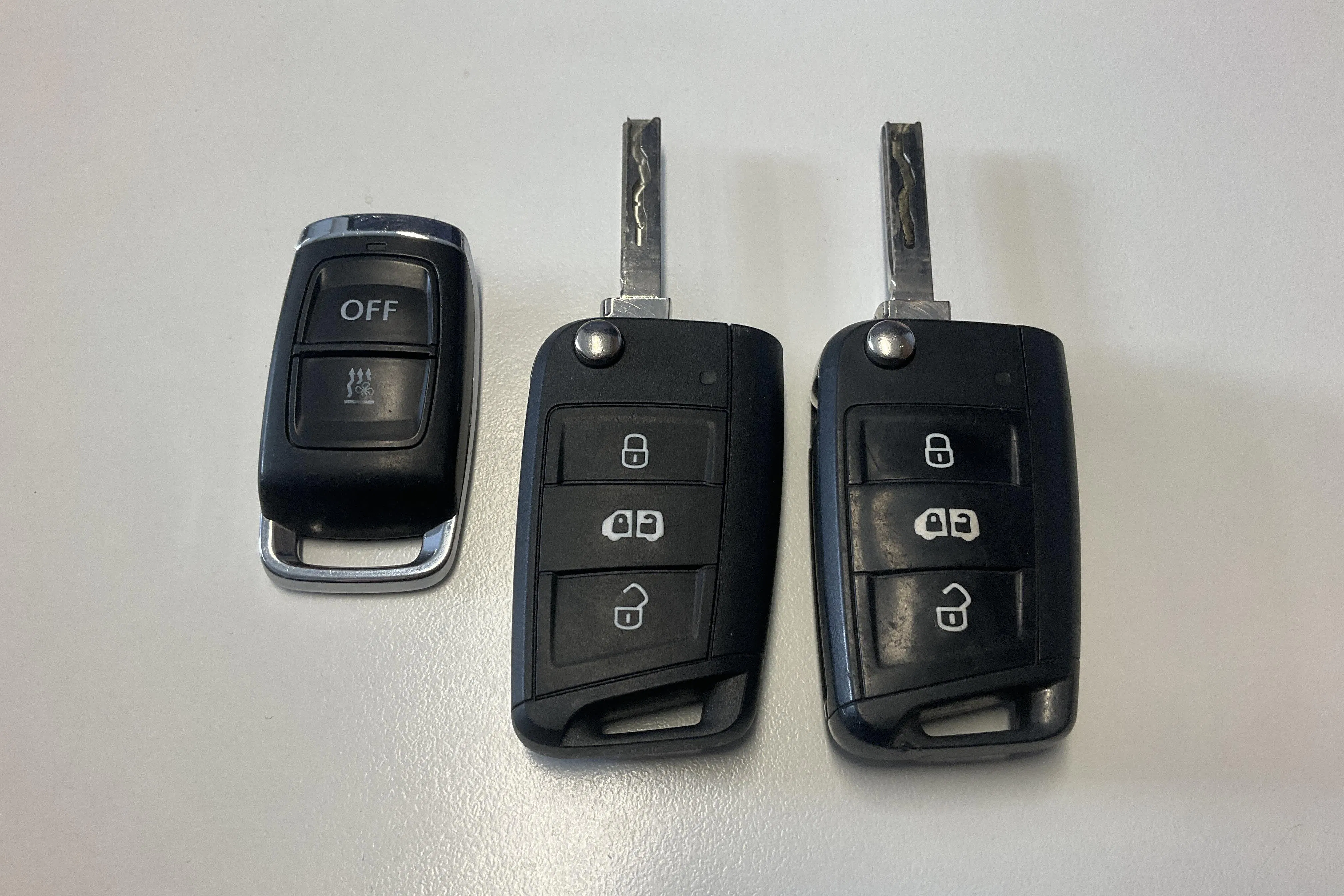 Presentationsfoto 14 av 14: VW Transporter T6 2.0 TDI BMT Skåp 4MOTION (150hk) - 9 852 mil - Automat - vit - 2020