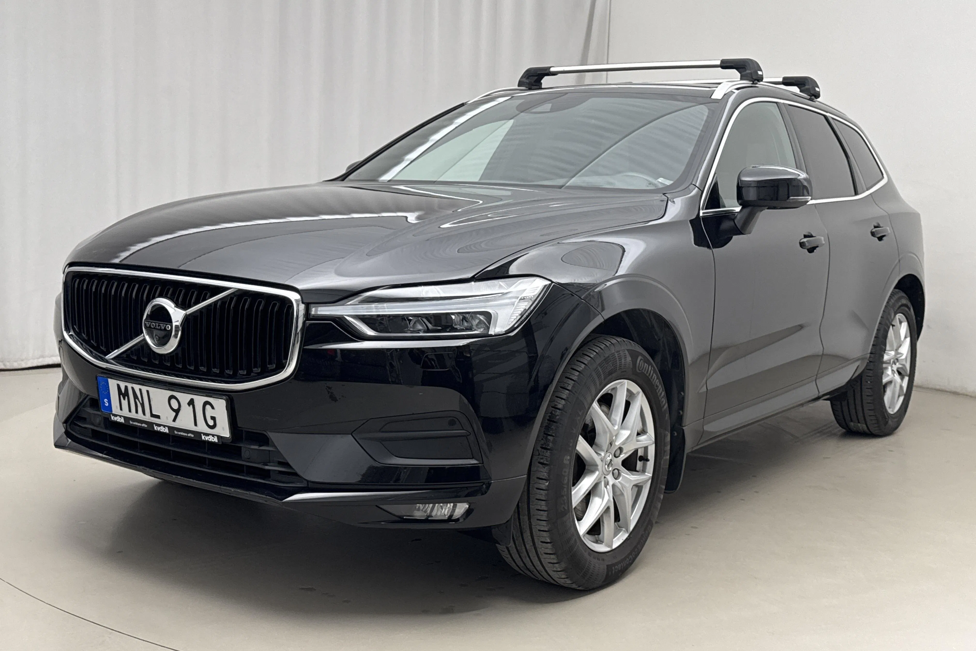 Presentation photo 1 of 24: Volvo XC60 T5 AWD (250hk) - 46 350 km - Automatic - black - 2020
