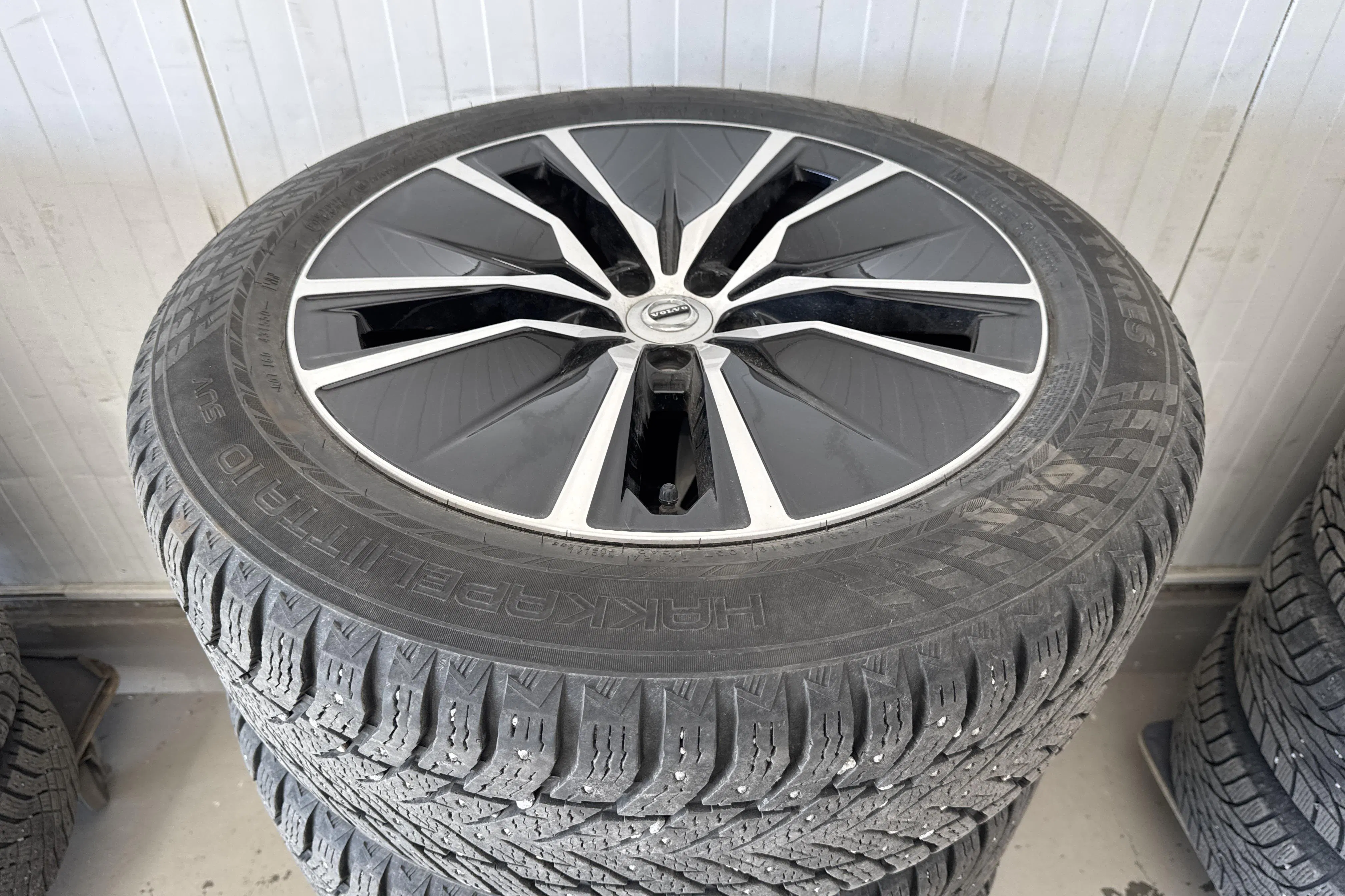 Presentationsfoto 32 av 32: Volvo XC90 B5 Mildhybrid, Diesel AWD (235hk) - 17 617 mil - Automat - vit - 2020