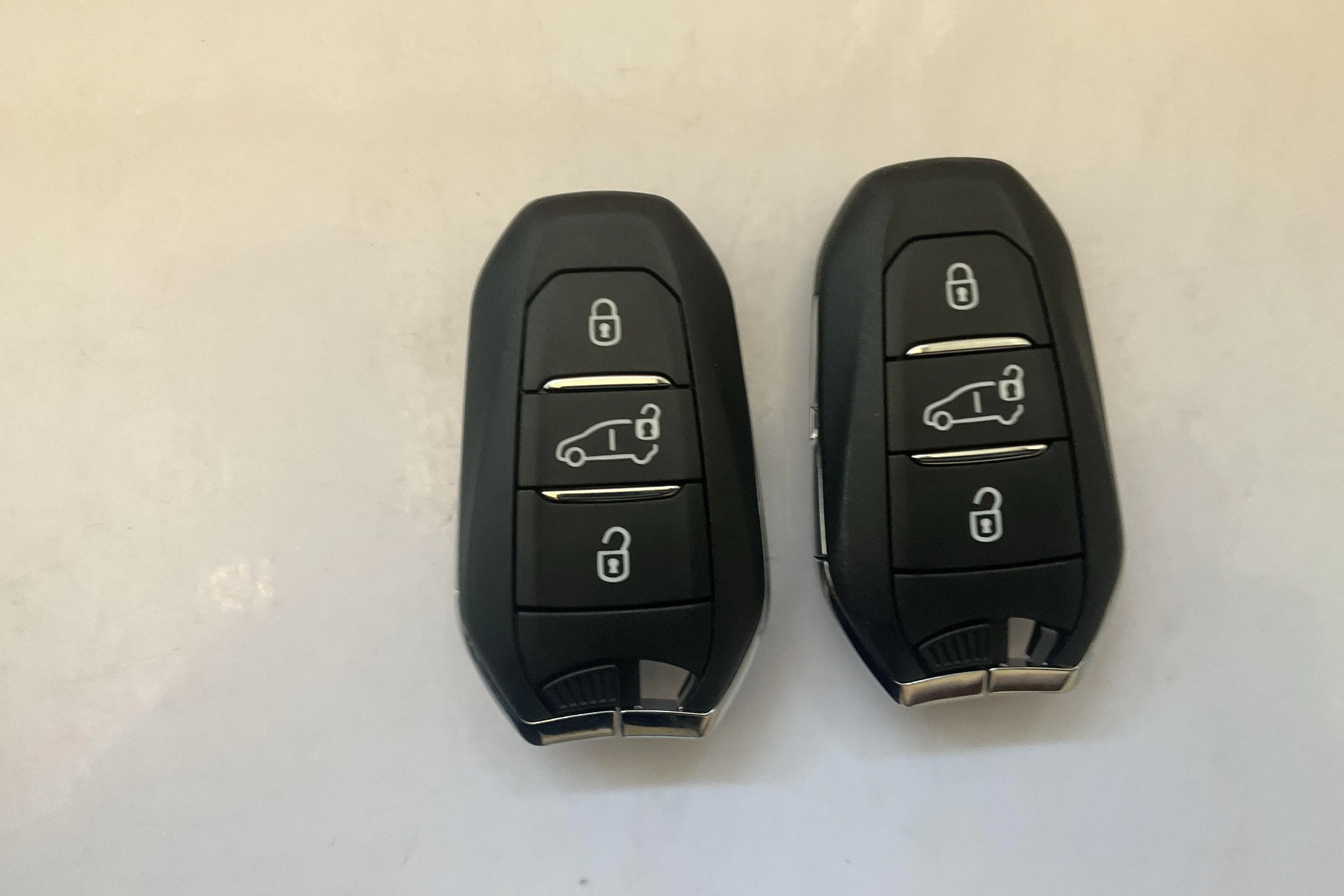 Presentation photo 13 of 13: Fiat E-Doblo 50kWh (136hk) - 10 km - Automatic - white - 2024