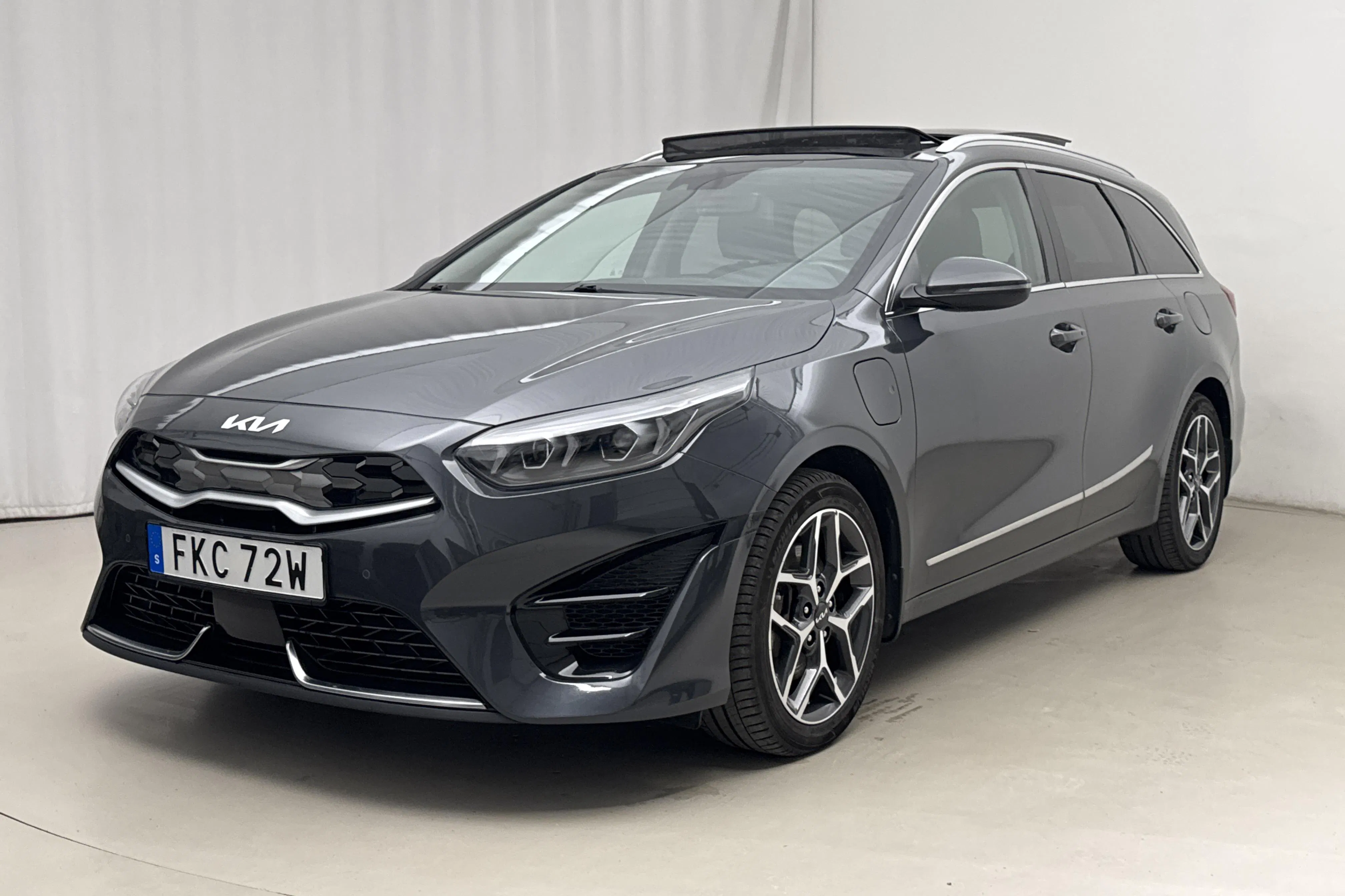 KIA Ceed 1.6 Plug-in Hybrid SW (141hk)