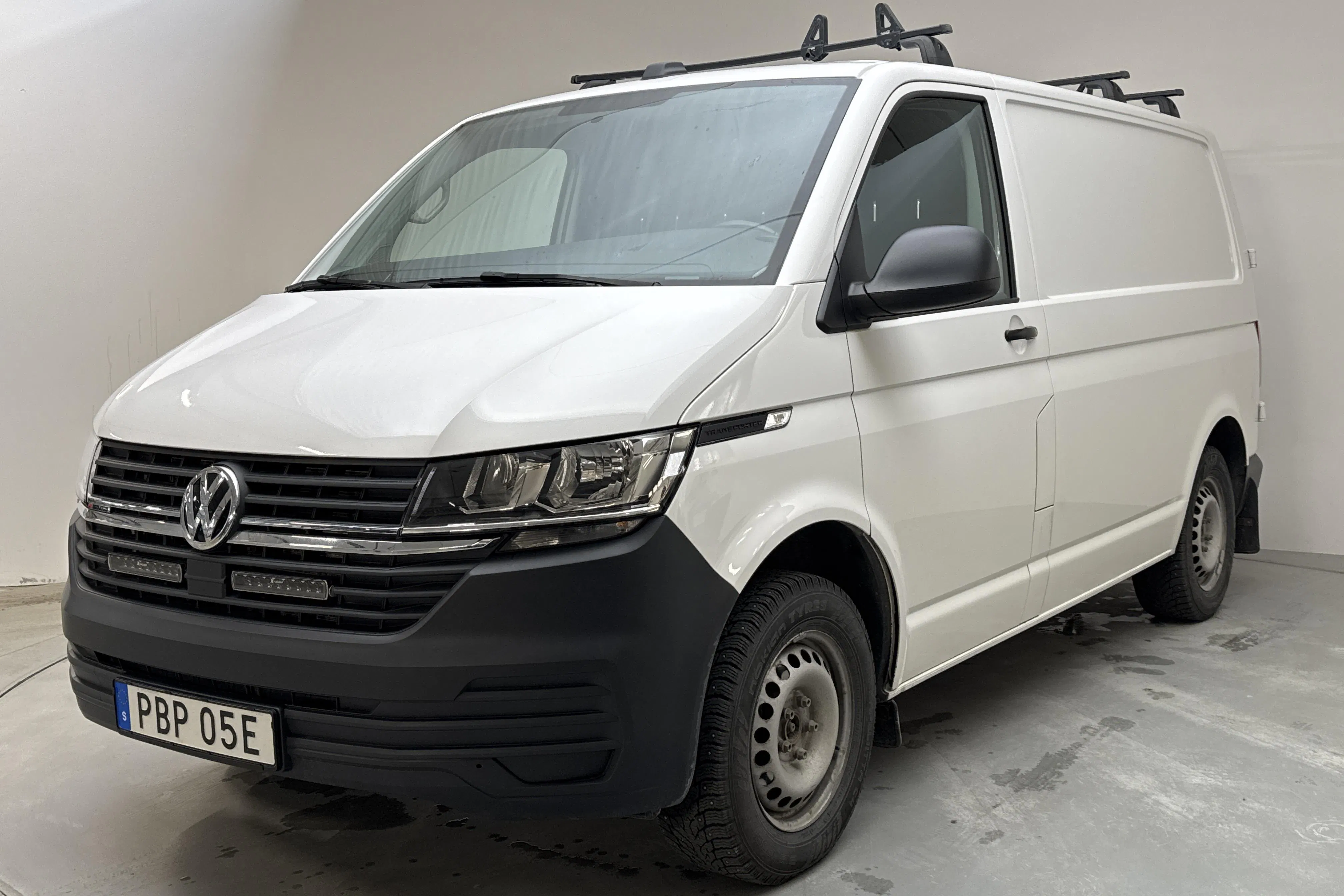 Presentation photo 1 of 12: VW Transporter T6.1 Skåp TDI 4MOTION (150hk) - 115 130 km - Manual - white - 2022
