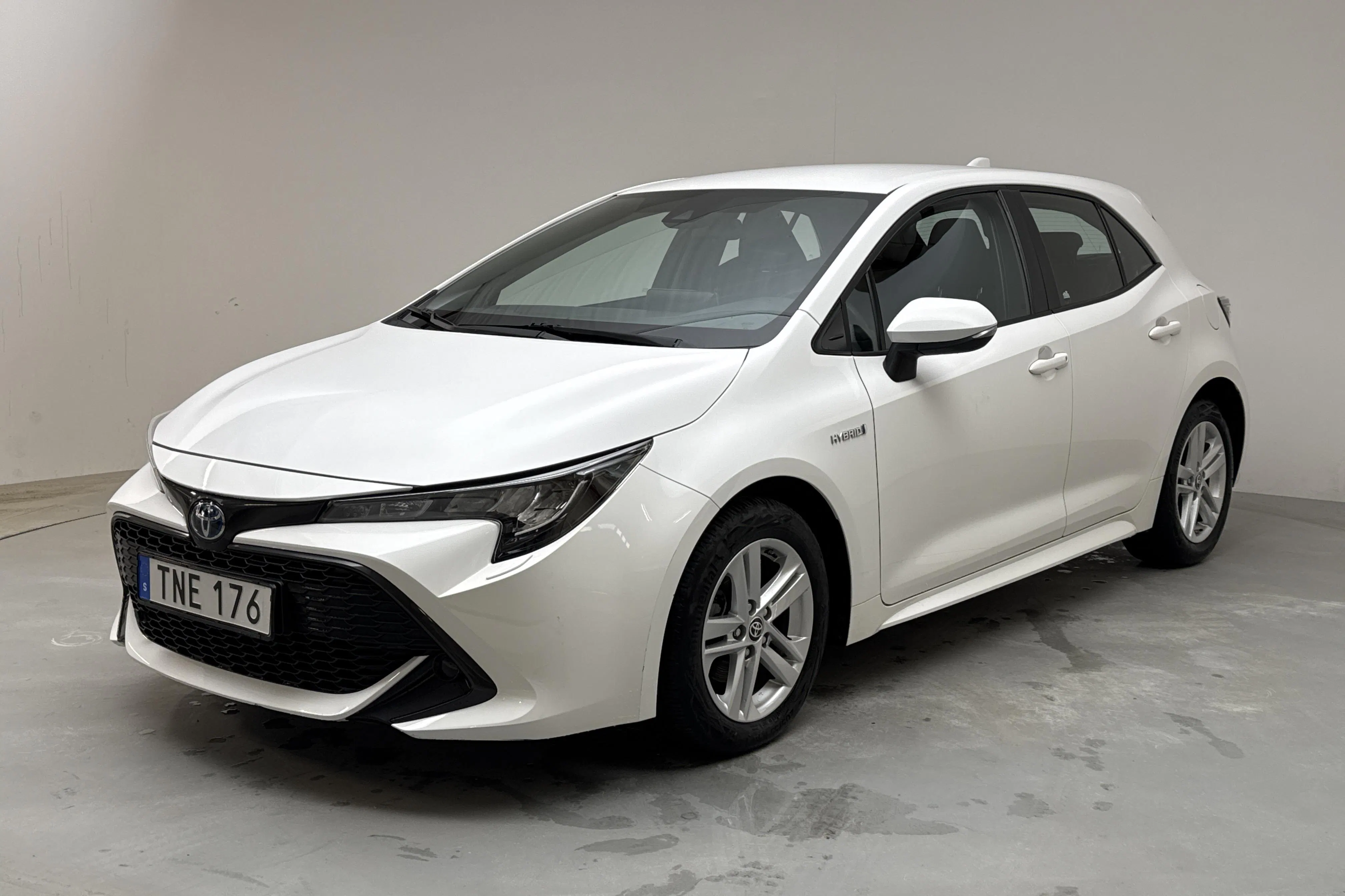 Toyota Corolla 1.8 Hybrid 5dr (122hk)