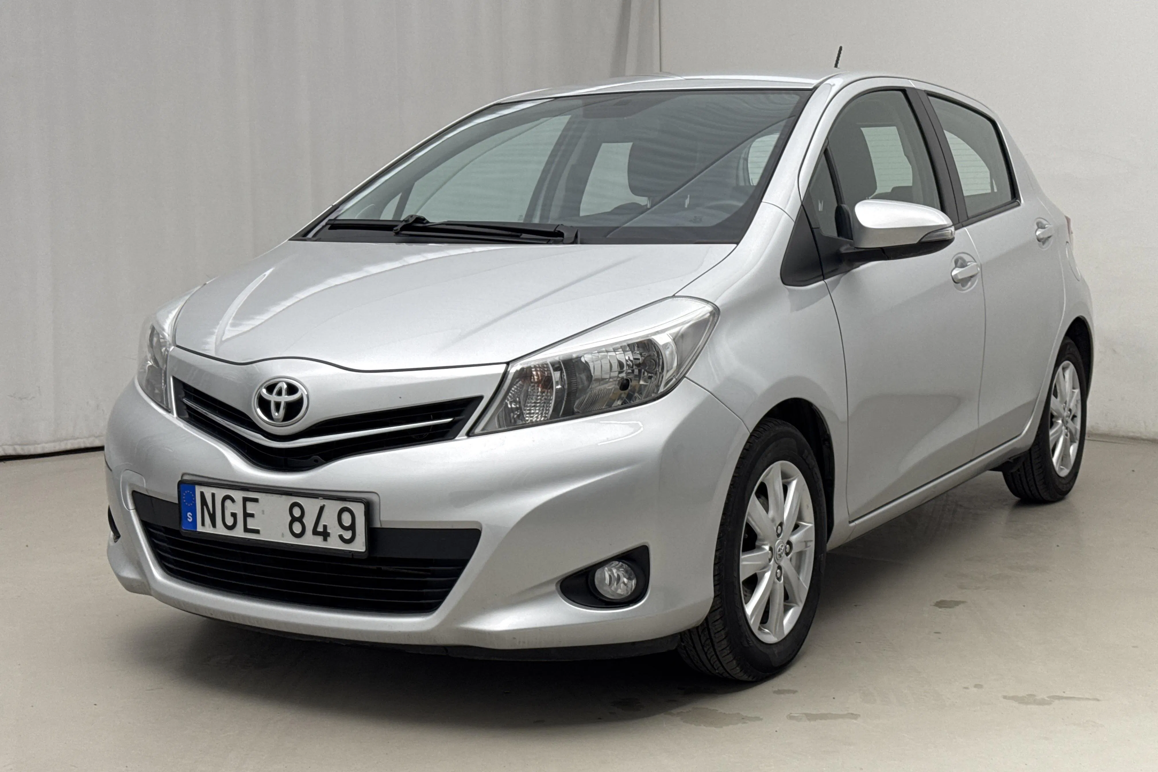 Toyota Yaris 1.33 5dr (100hk)