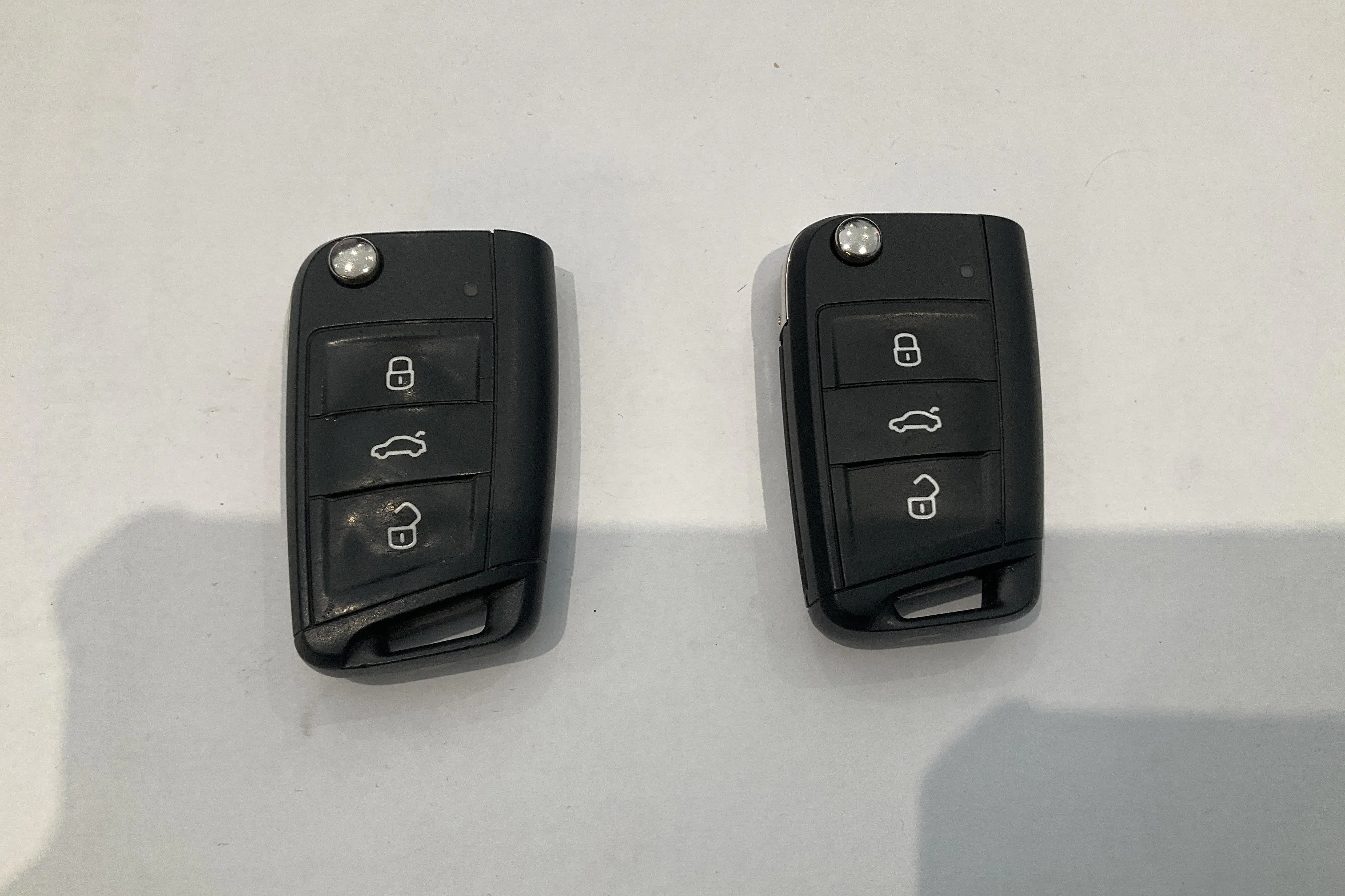 Presentation photo 15 of 15: VW Golf VII 1.5 TGI Sportscombi (130hk) - 26 120 km - Manual - red - 2019