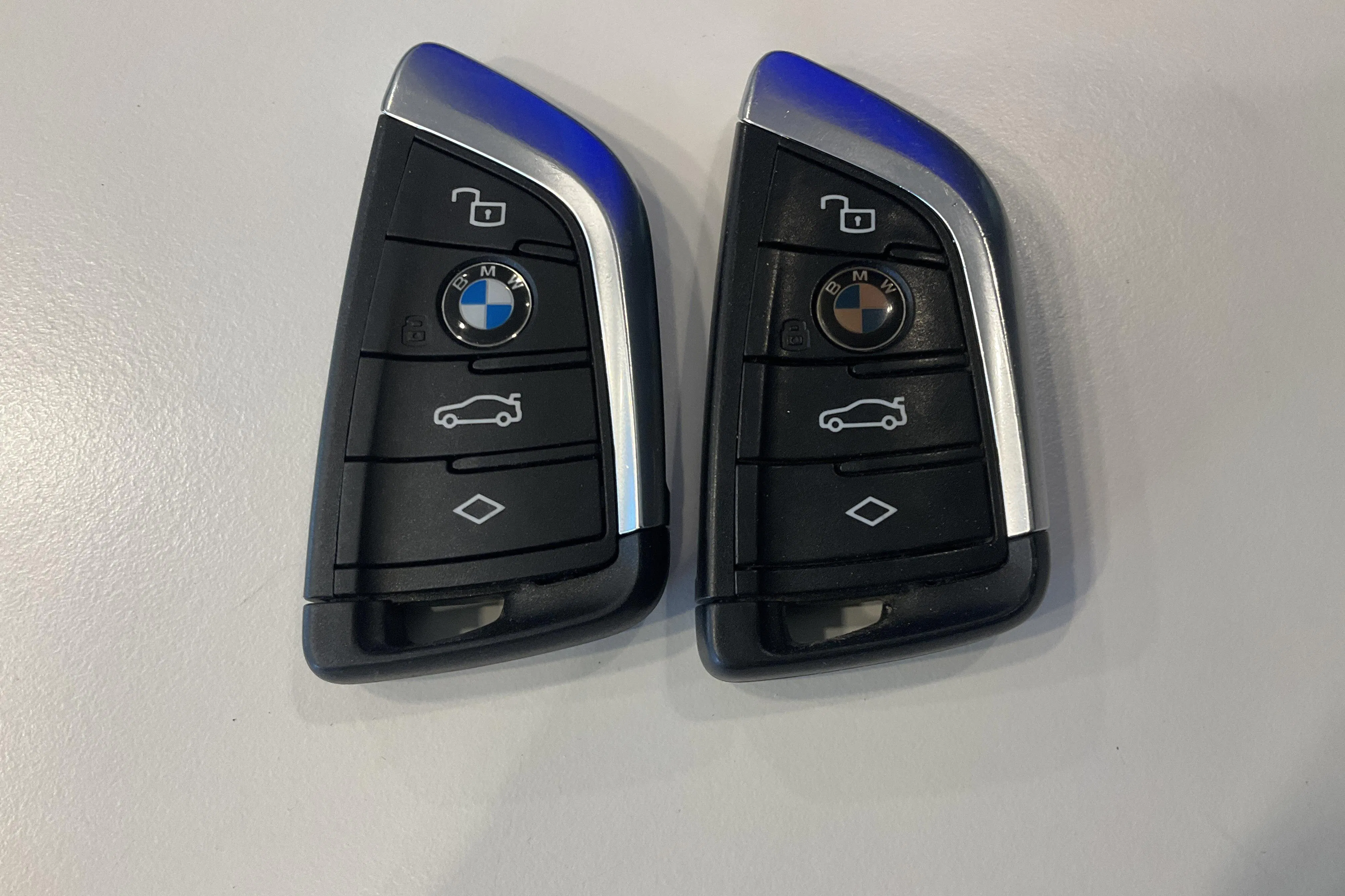 Presentationsfoto 20 av 20: BMW 330e xDrive Touring, G21 (292hk) - 17 567 mil - Automat - vit - 2021