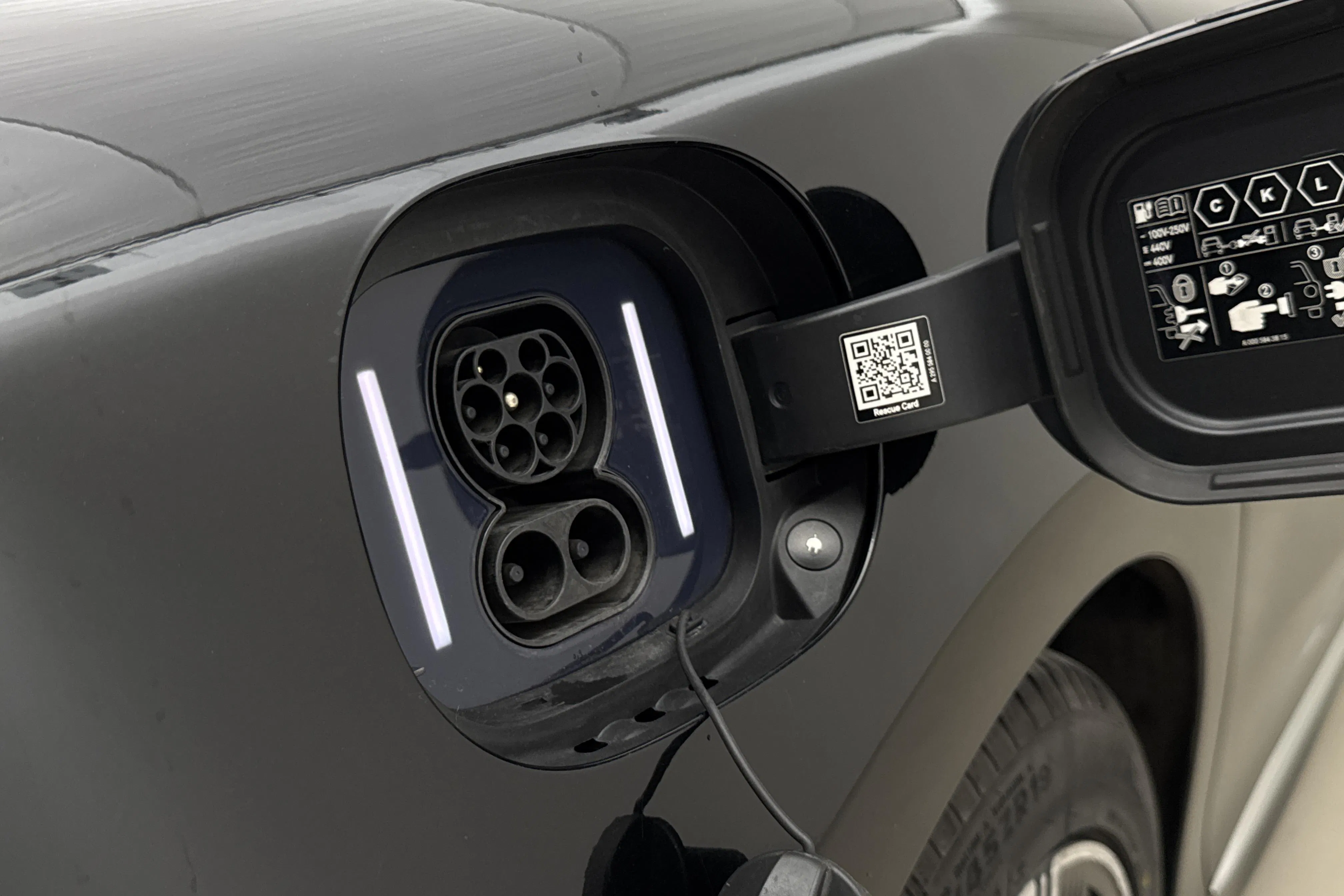 Presentation photo 22 of 22: Mercedes EQE 350+ V295 (292hk) - 264 660 km - Automatic - black - 2022