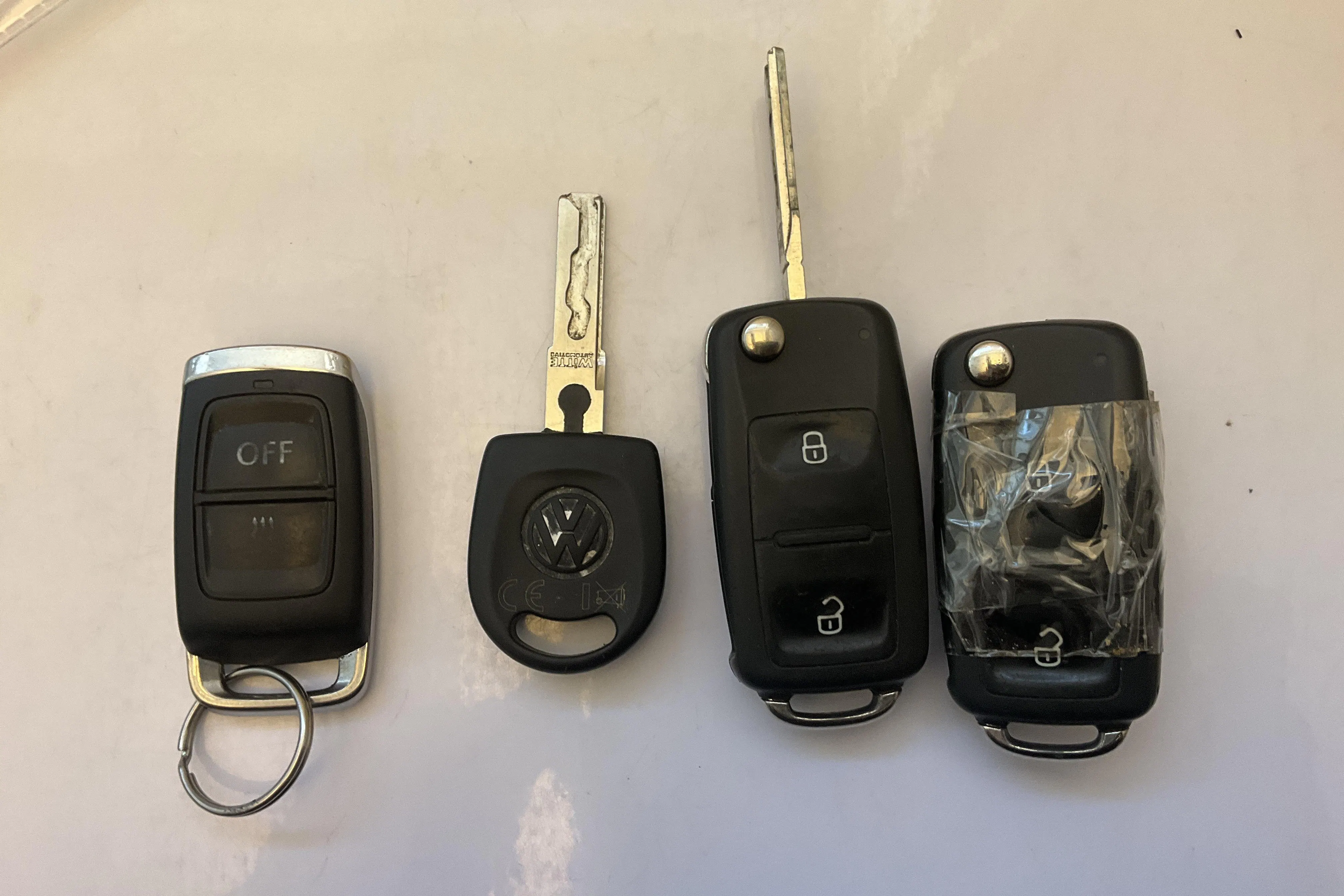 Presentation photo 12 of 12: VW Transporter T6 2.0 TDI BMT Skåp (150hk) - 183 950 km - Automatic - white - 2019