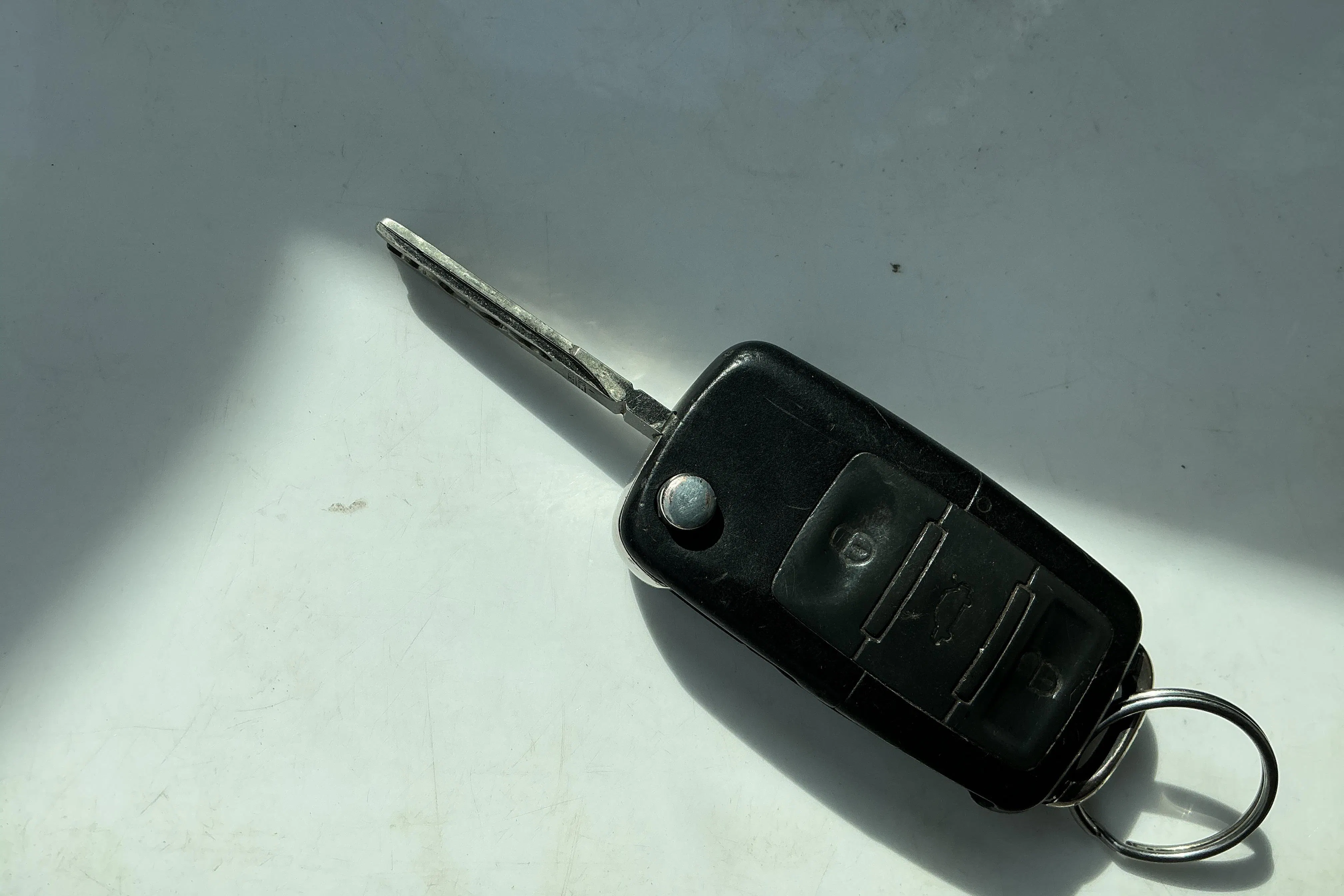 Presentation photo 12 of 12: VW Caddy Life 1.9 TDI (105hk) - 130 210 km - Manual - Dark Red - 2009