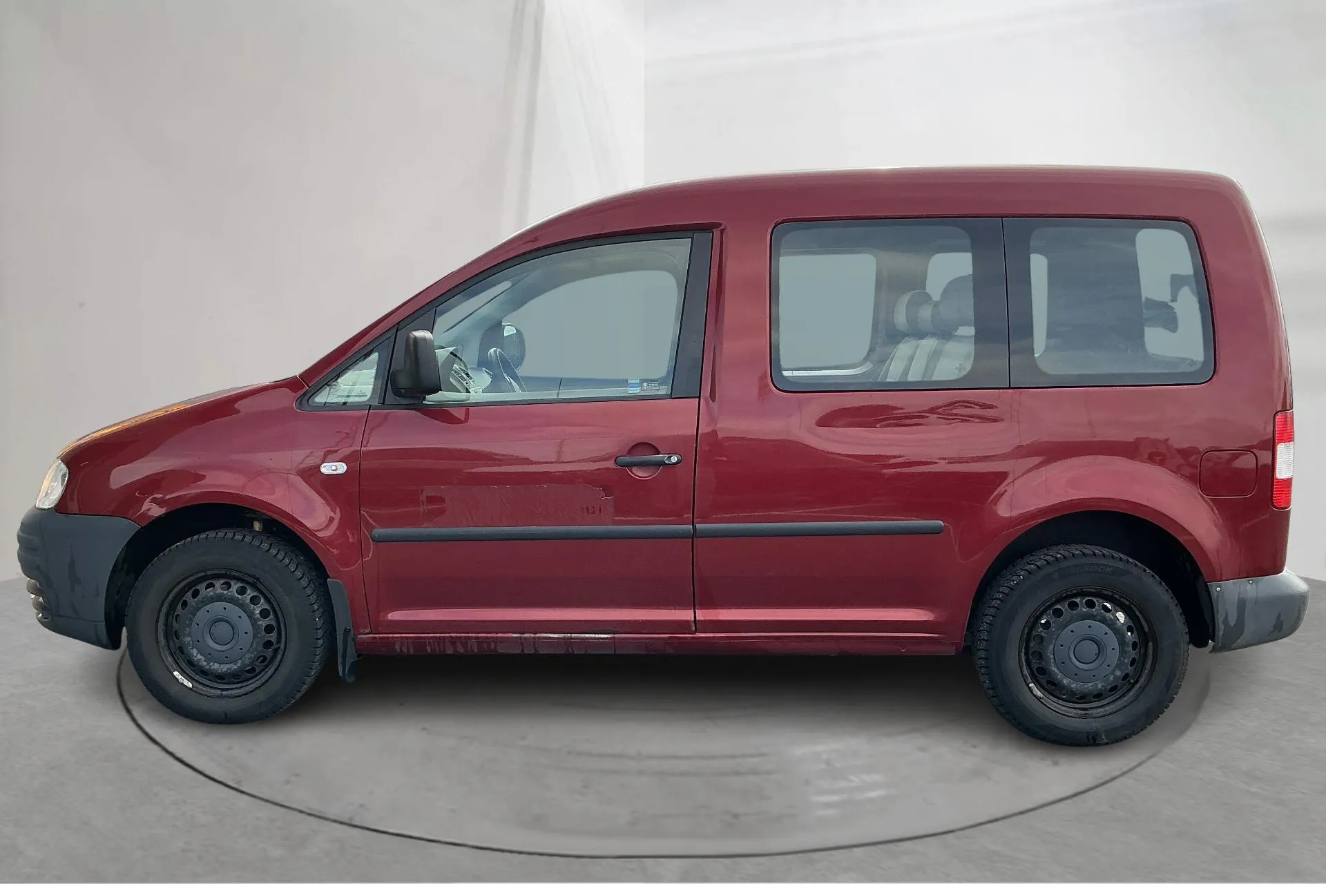 Presentation photo 2 of 12: VW Caddy Life 1.9 TDI (105hk) - 130 210 km - Manual - Dark Red - 2009