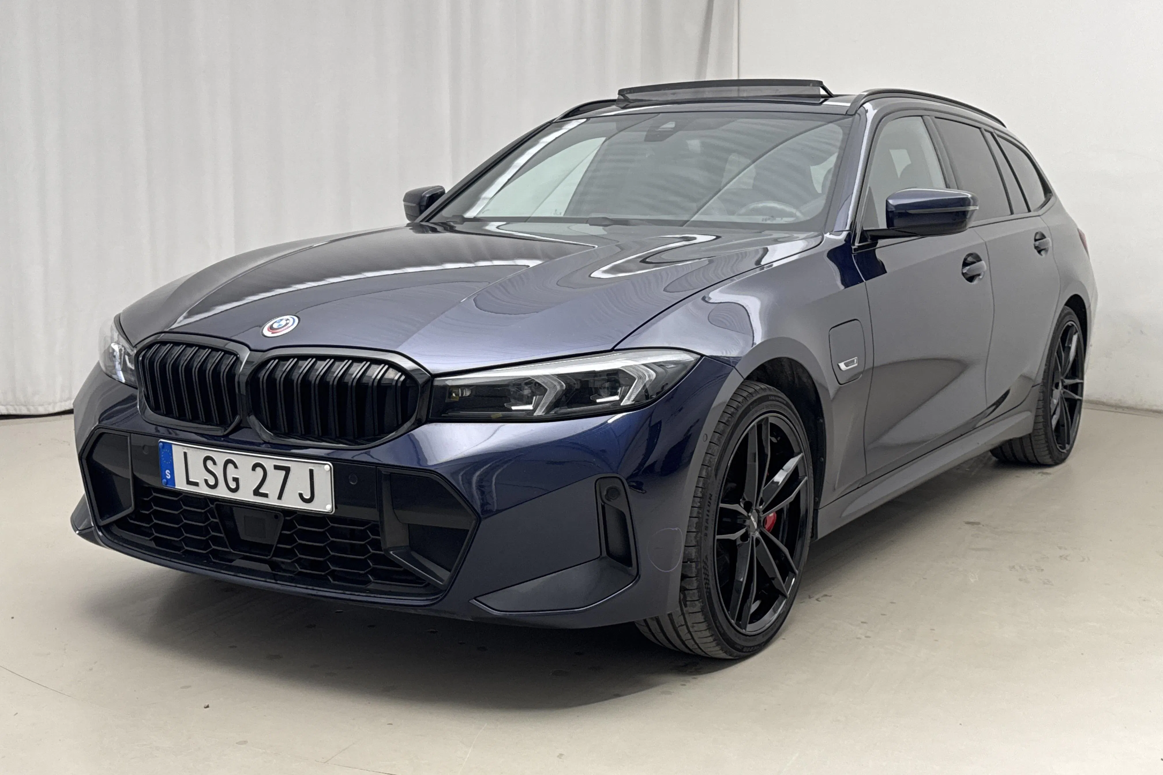 BMW 330e xDrive Touring LCI, G21 (292hk)