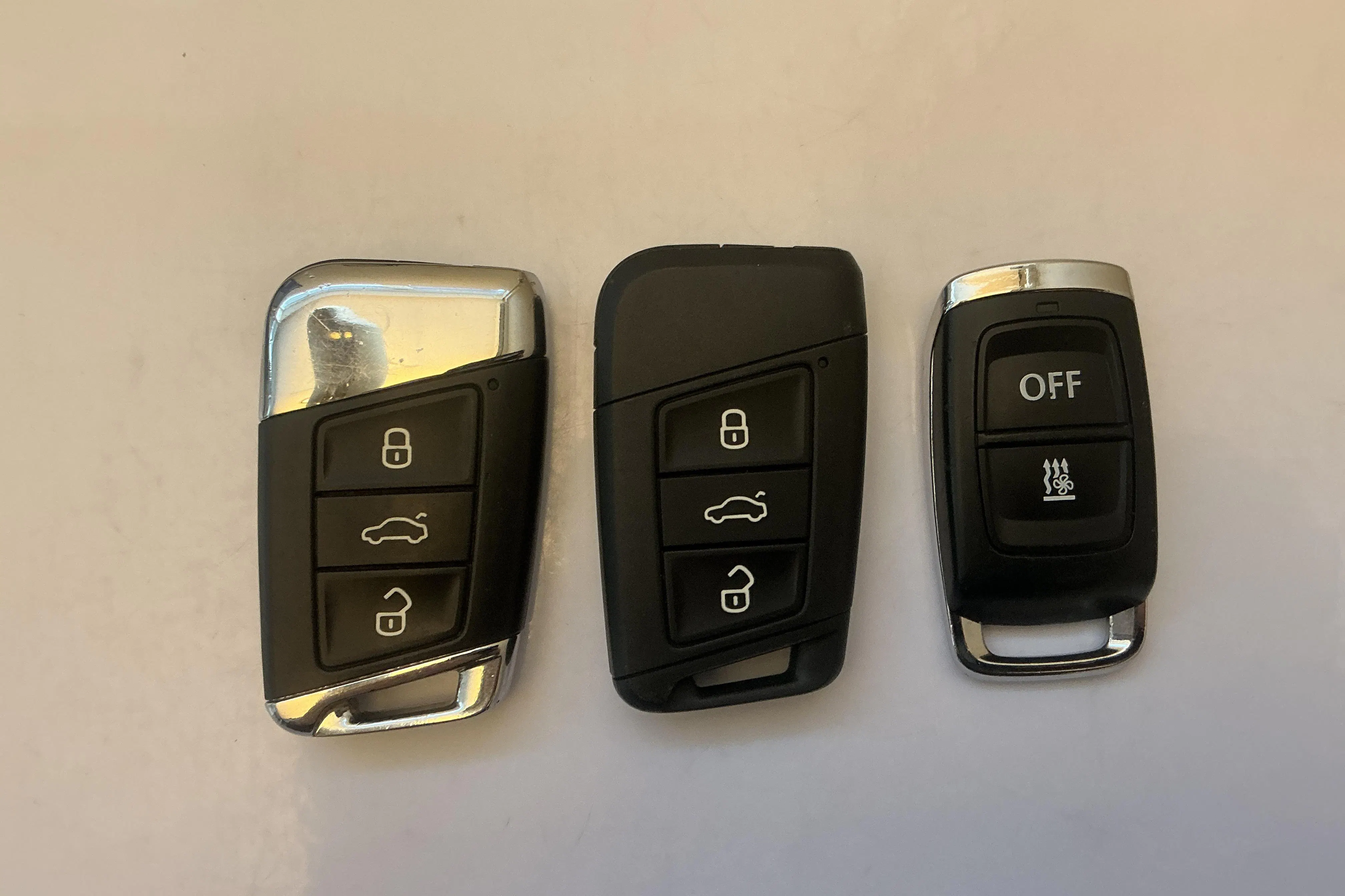 Presentation photo 18 of 18: Skoda Superb 1.4 TSI PHEV Kombi (218hk) - 102 520 km - Automatic - gray - 2023