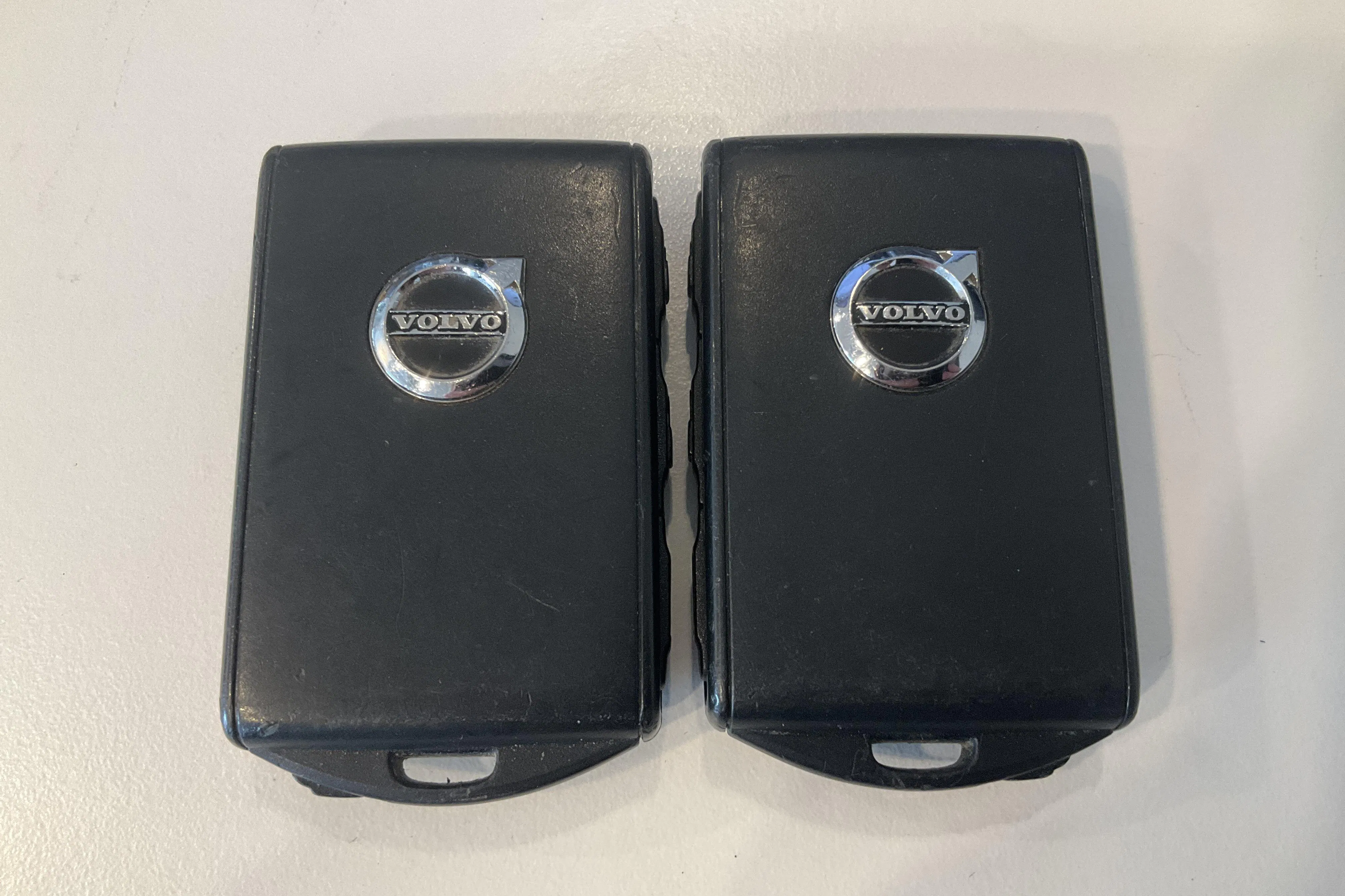 Presentationsfoto 17 av 17: Volvo V90 T8 AWD Twin Engine (390hk) - 20 963 mil - Automat - vit - 2020