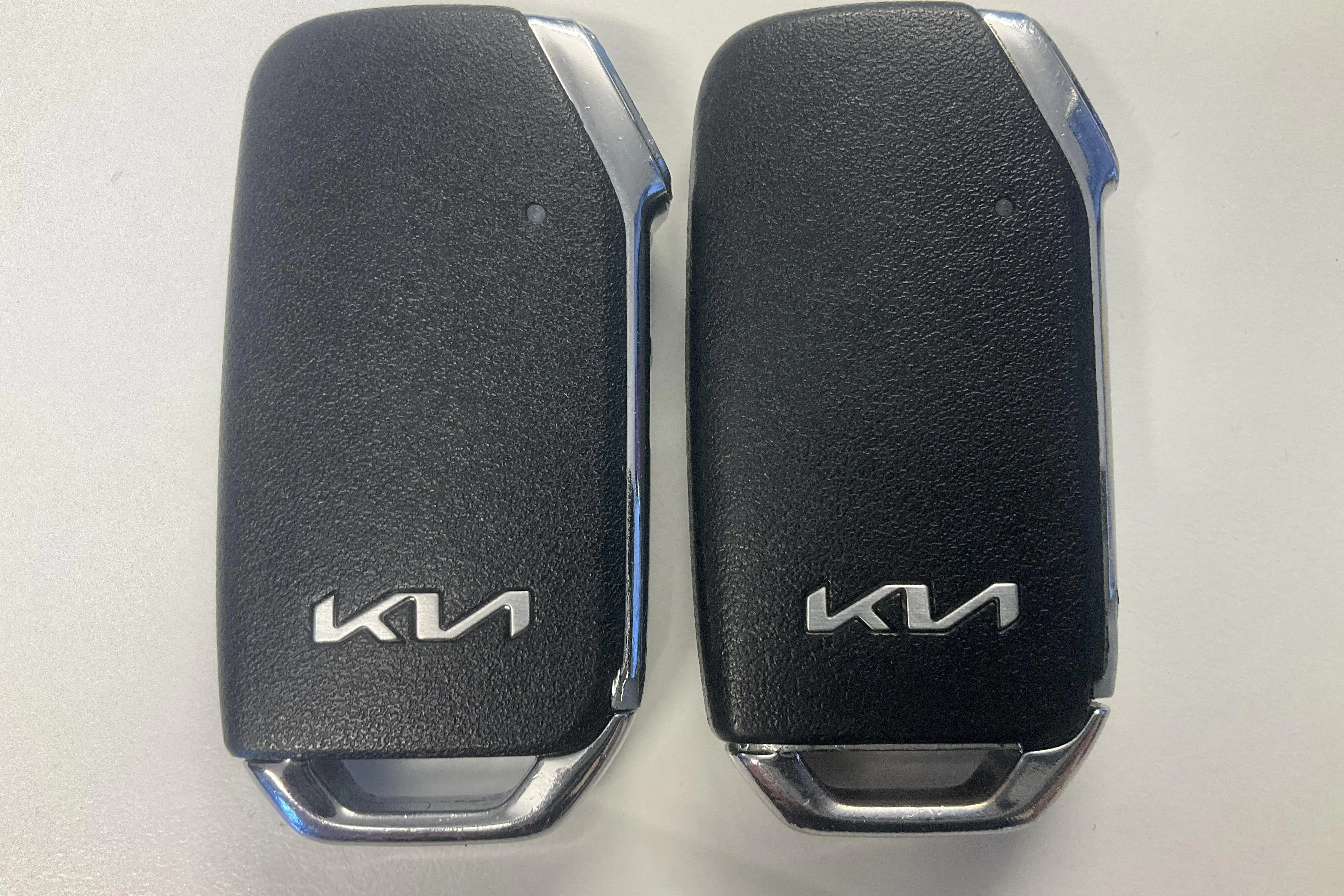 Presentation photo 23 of 23: KIA Ceed 1.6 Plug-in Hybrid SW (141hk) - 52 540 km - Automatic - black - 2023