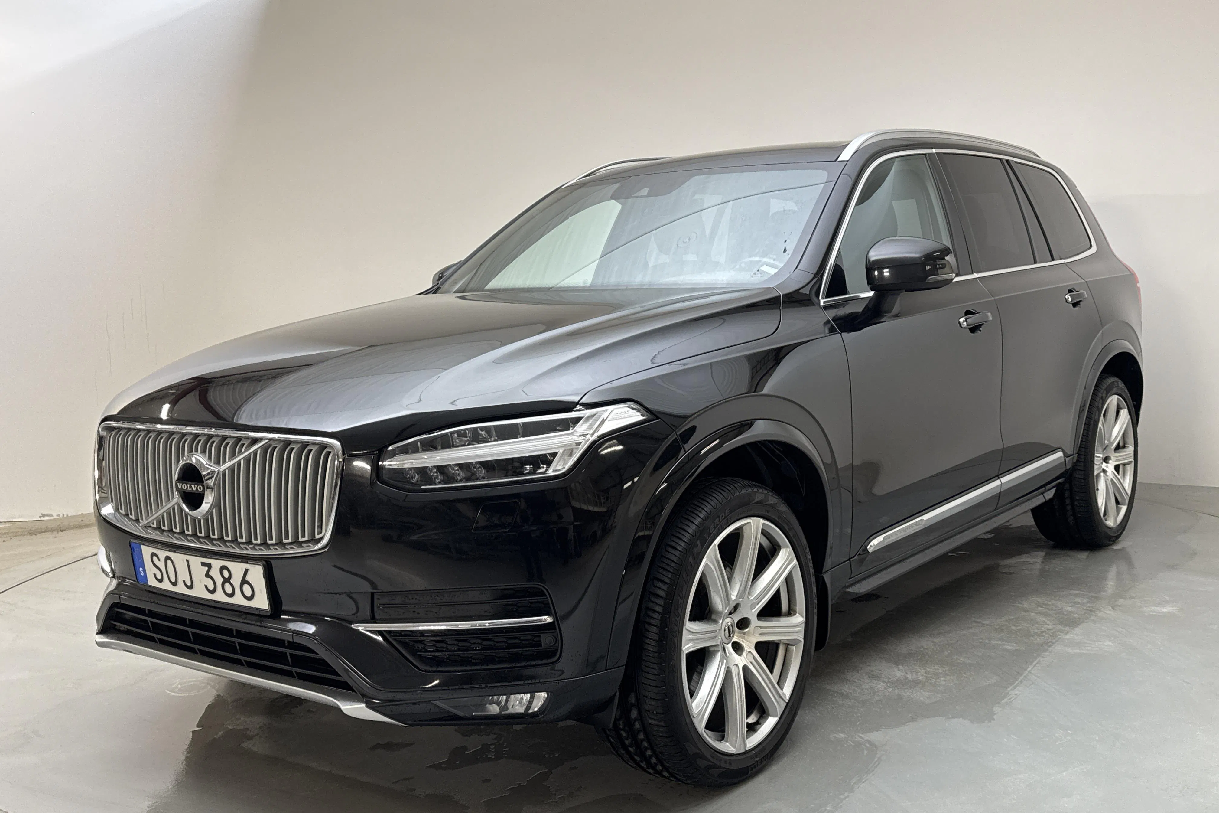 Volvo XC90 D5 AWD (225hk)