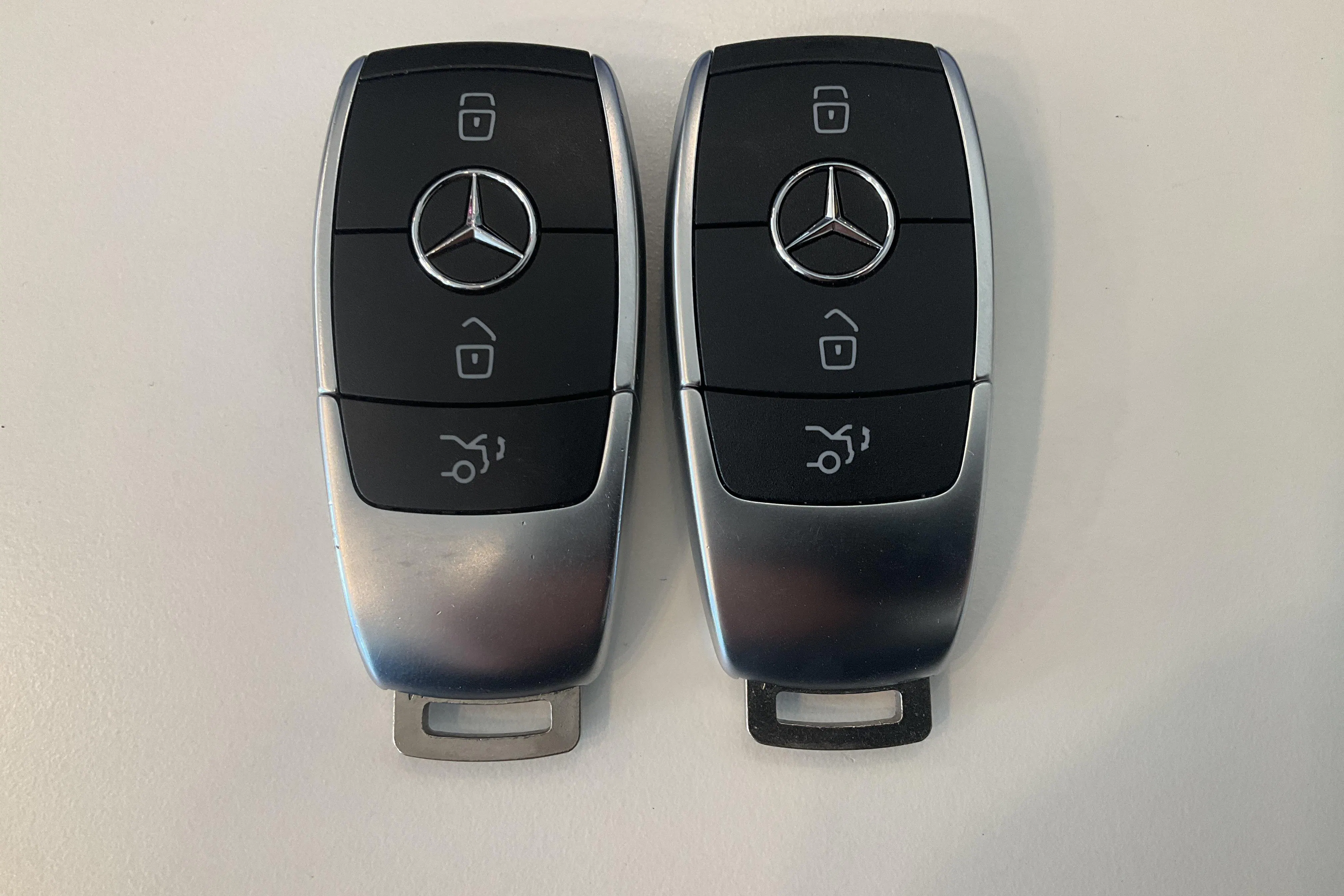 Presentation photo 18 of 18: Mercedes C 300 e Kombi S205 (320hk) - 46 450 km - Automatic - gray - 2021