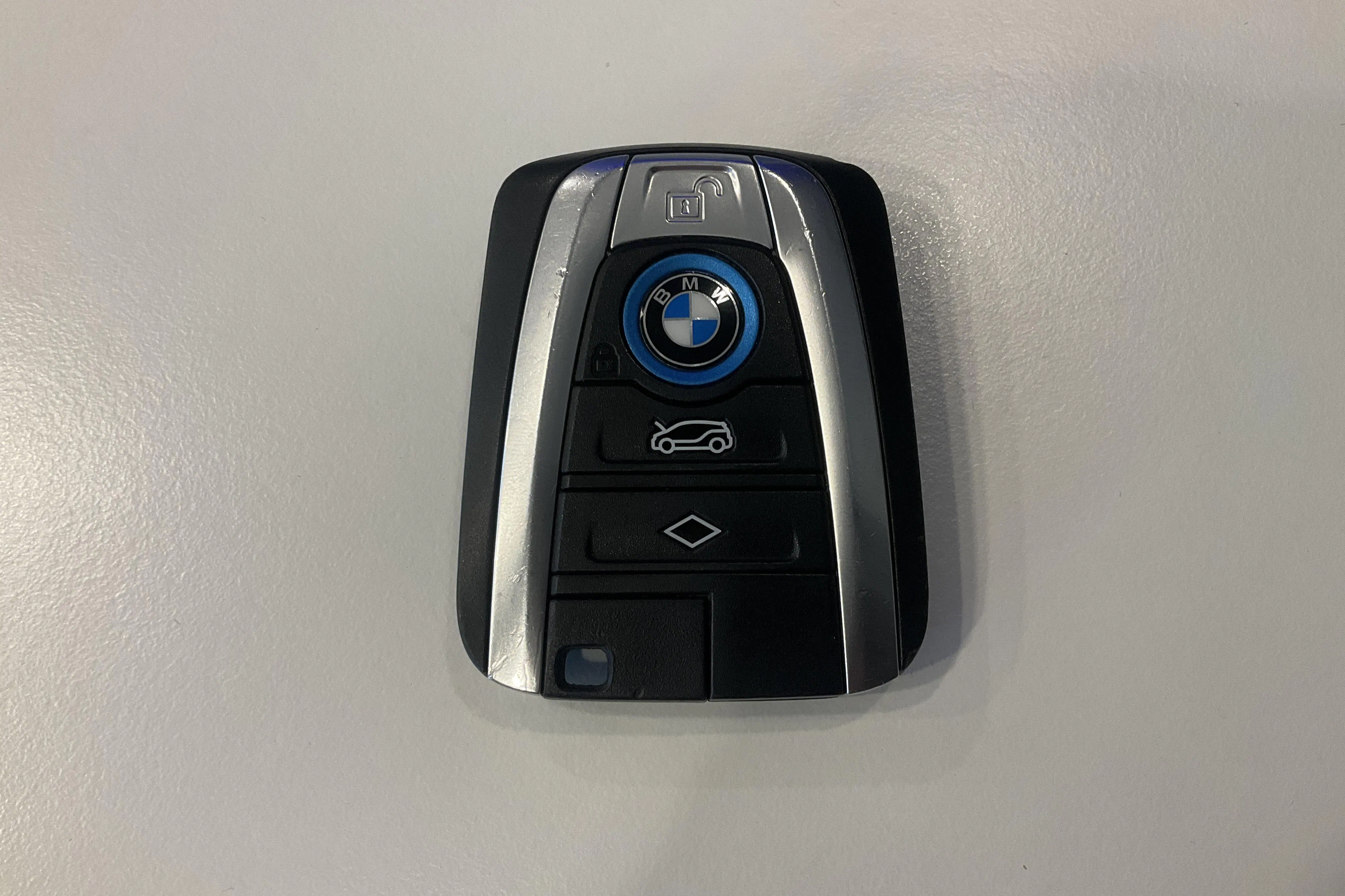 Presentationsfoto 22 av 22: BMW i3s 120Ah, I01 (184hk) - 3 049 mil - Automat - vit - 2021