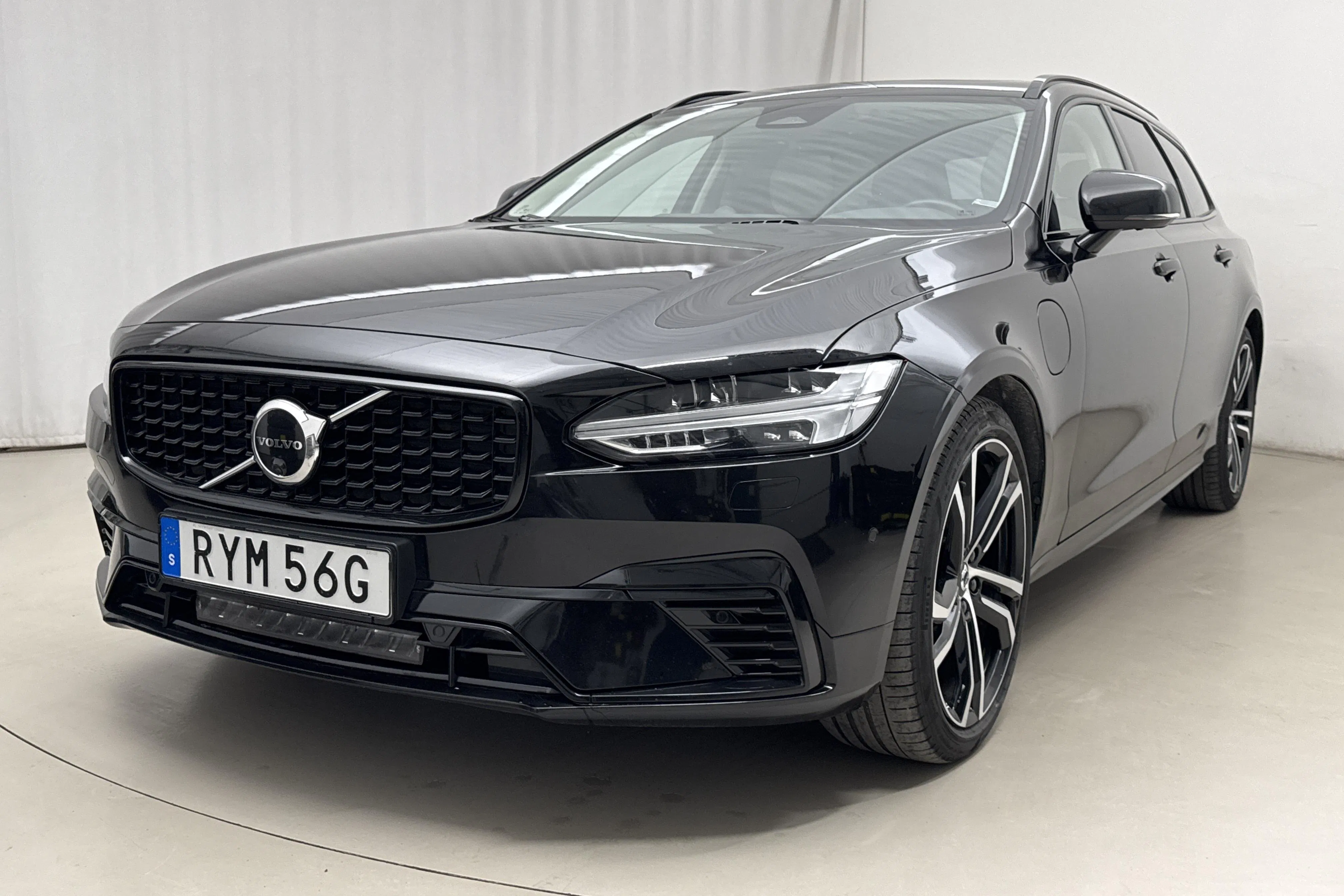 Volvo V90 T8 AWD Recharge (455hk)