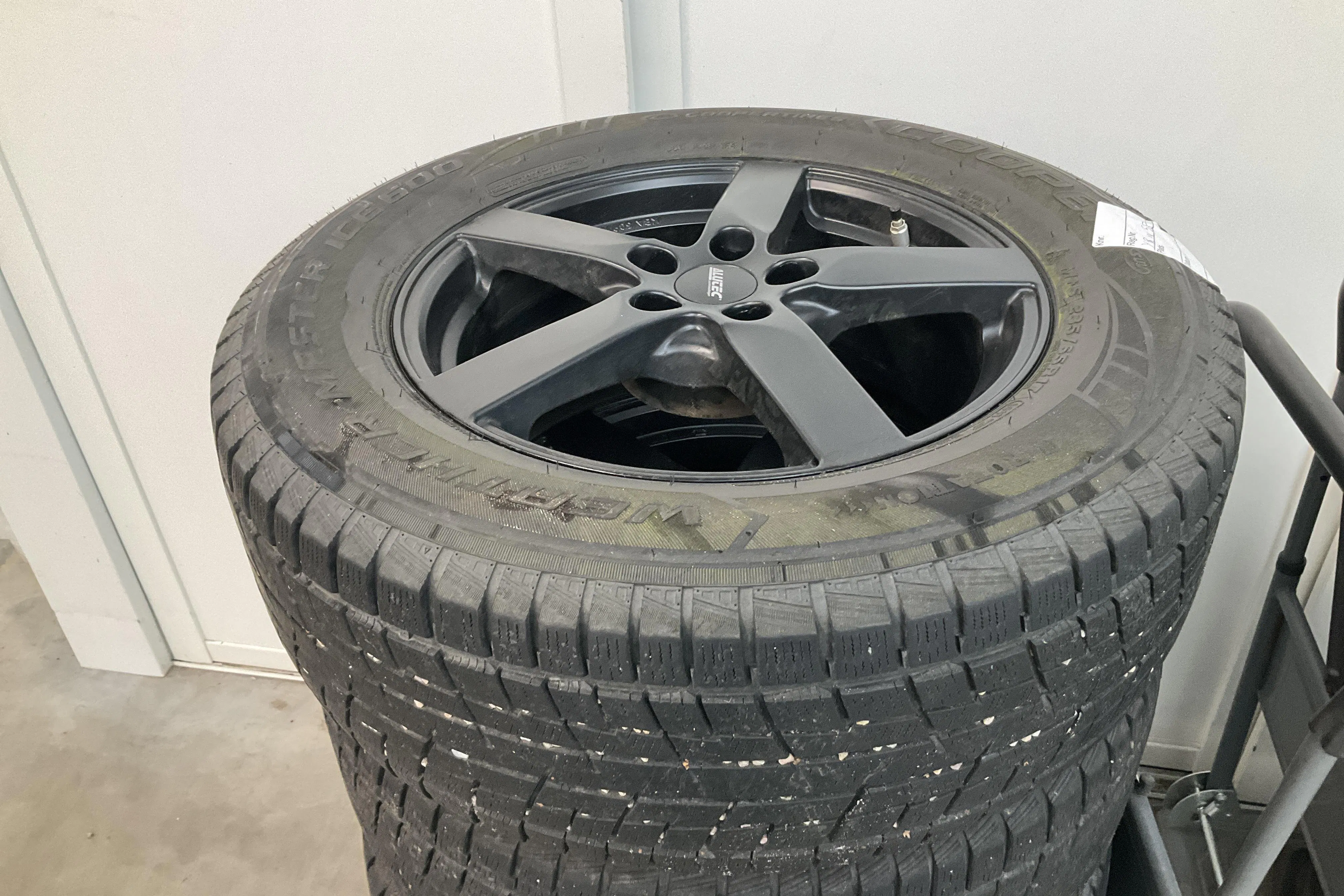 Presentationsfoto 13 av 13: Alfa Romeo Stelvio 2.0 AWD (280hk) - 10 497 mil - Automat - svart - 2019