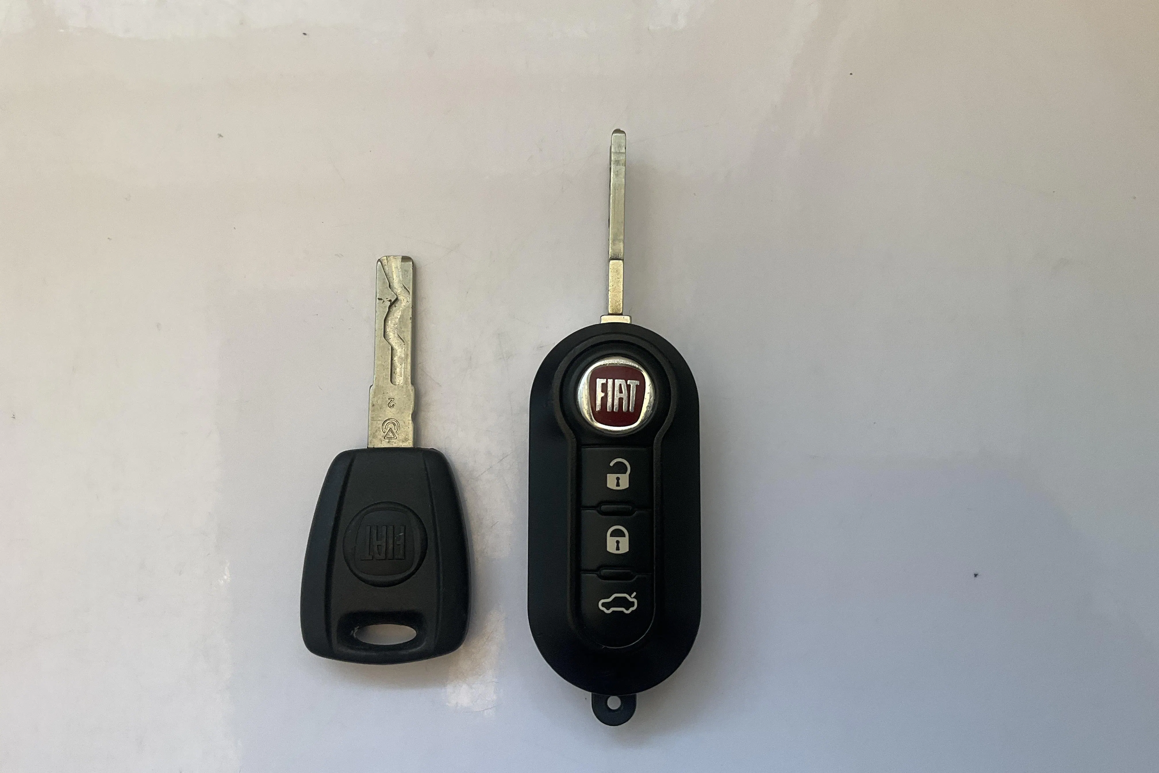 Presentationsfoto 18 av 18: Fiat 500 BSG (70hk) - 3 183 mil - Manuell - vit - 2021