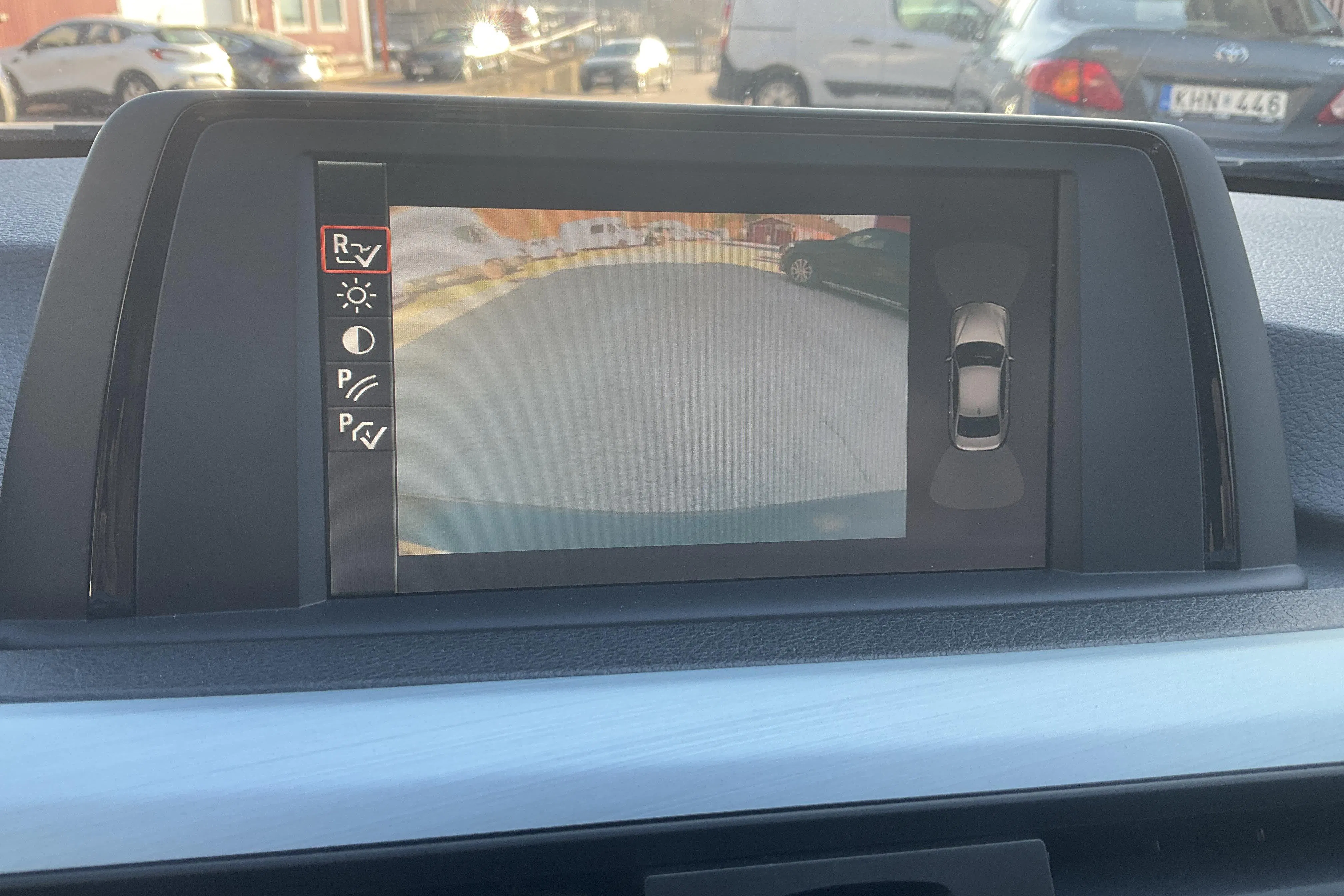 Presentationsfoto 13 av 13: BMW 328i Sedan, F30 (245hk) - 14 383 mil - Manuell - svart - 2014