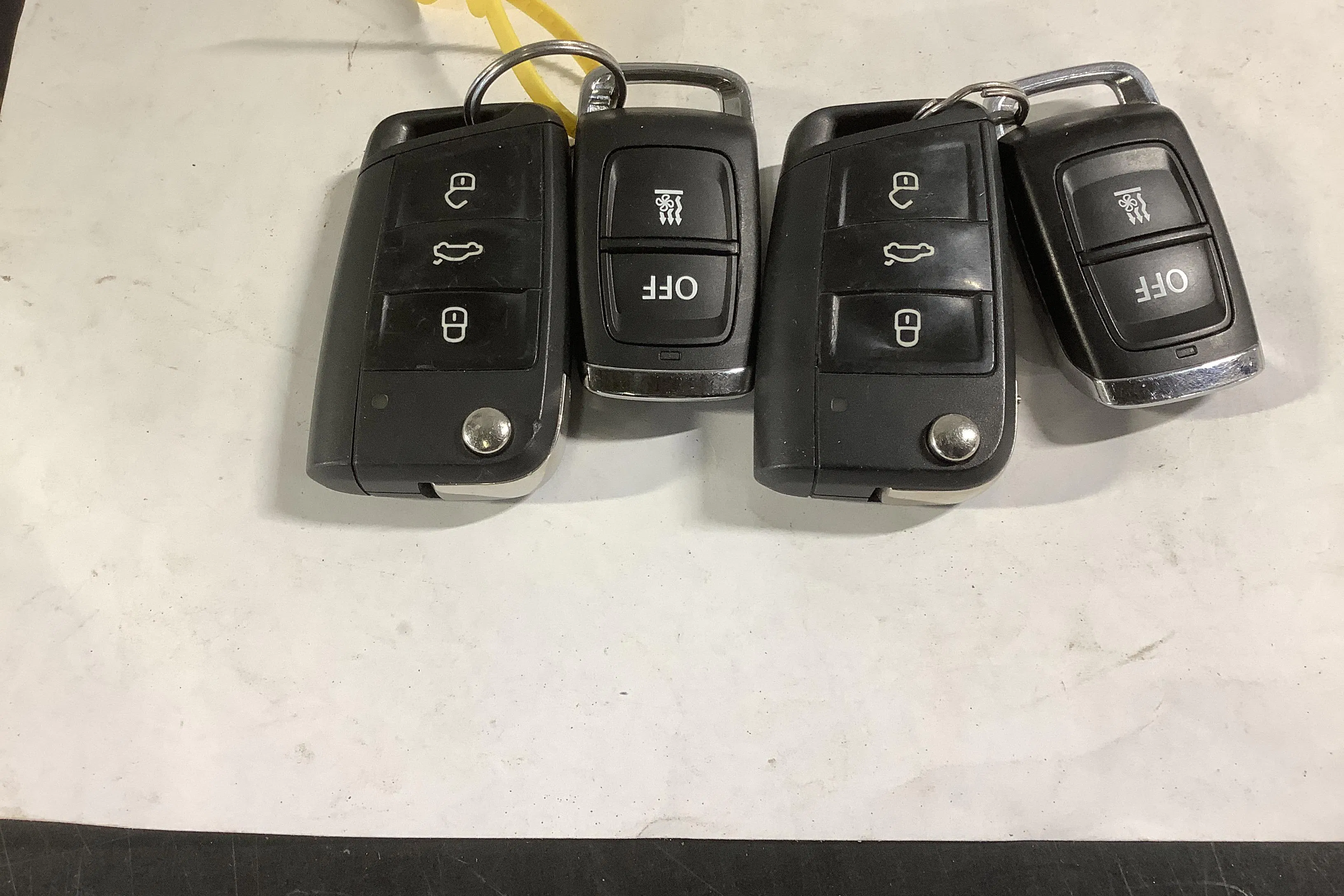 Presentation photo 18 of 18: VW Transporter T6 2.0 TDI BMT Skåp (150hk) - 159 480 km - Automatic - gray - 2020