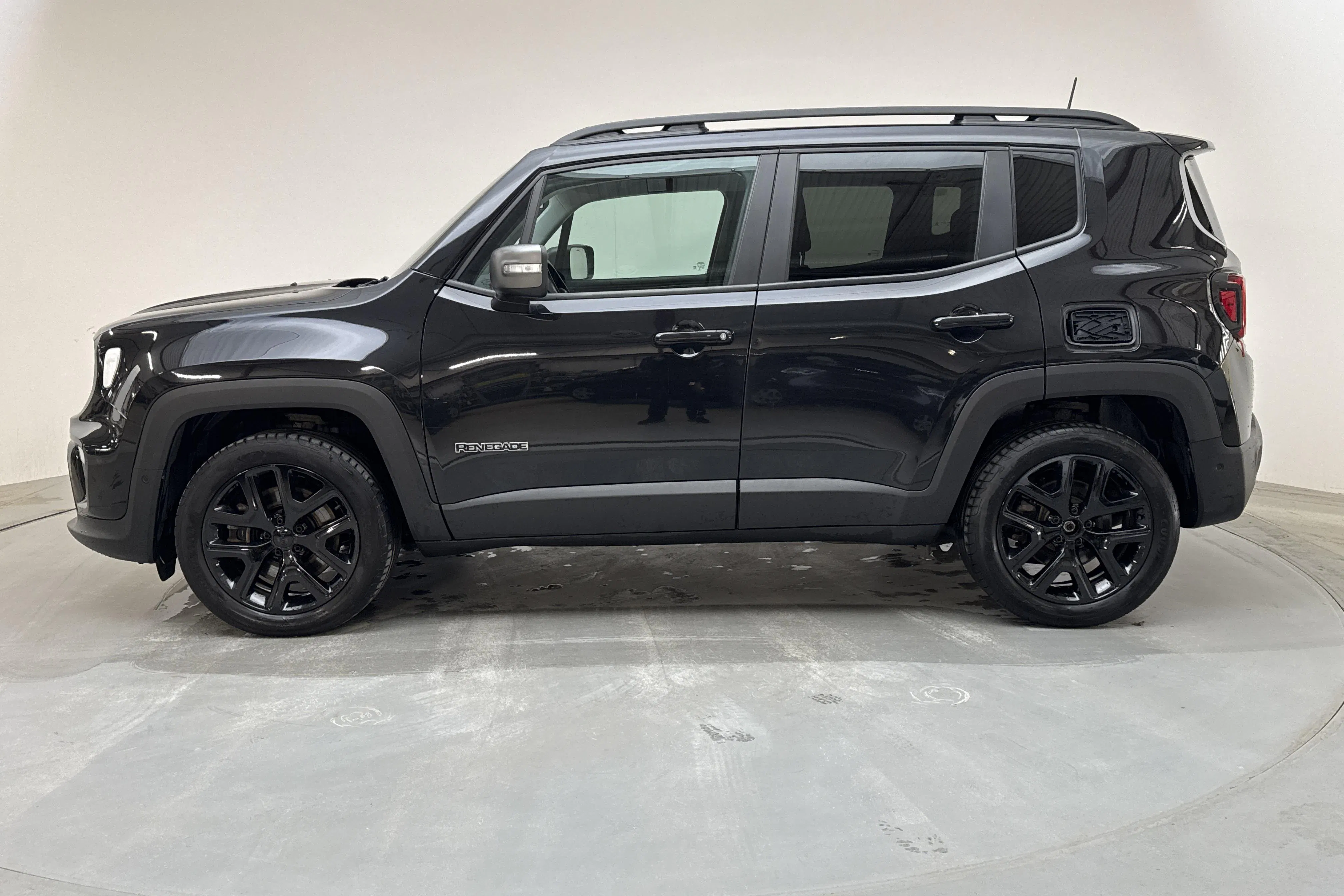 Presentation photo 2 of 14: Jeep Renegade 1.3 PHEV 4WD (190hk) - 71 540 km - Automatic - black - 2020