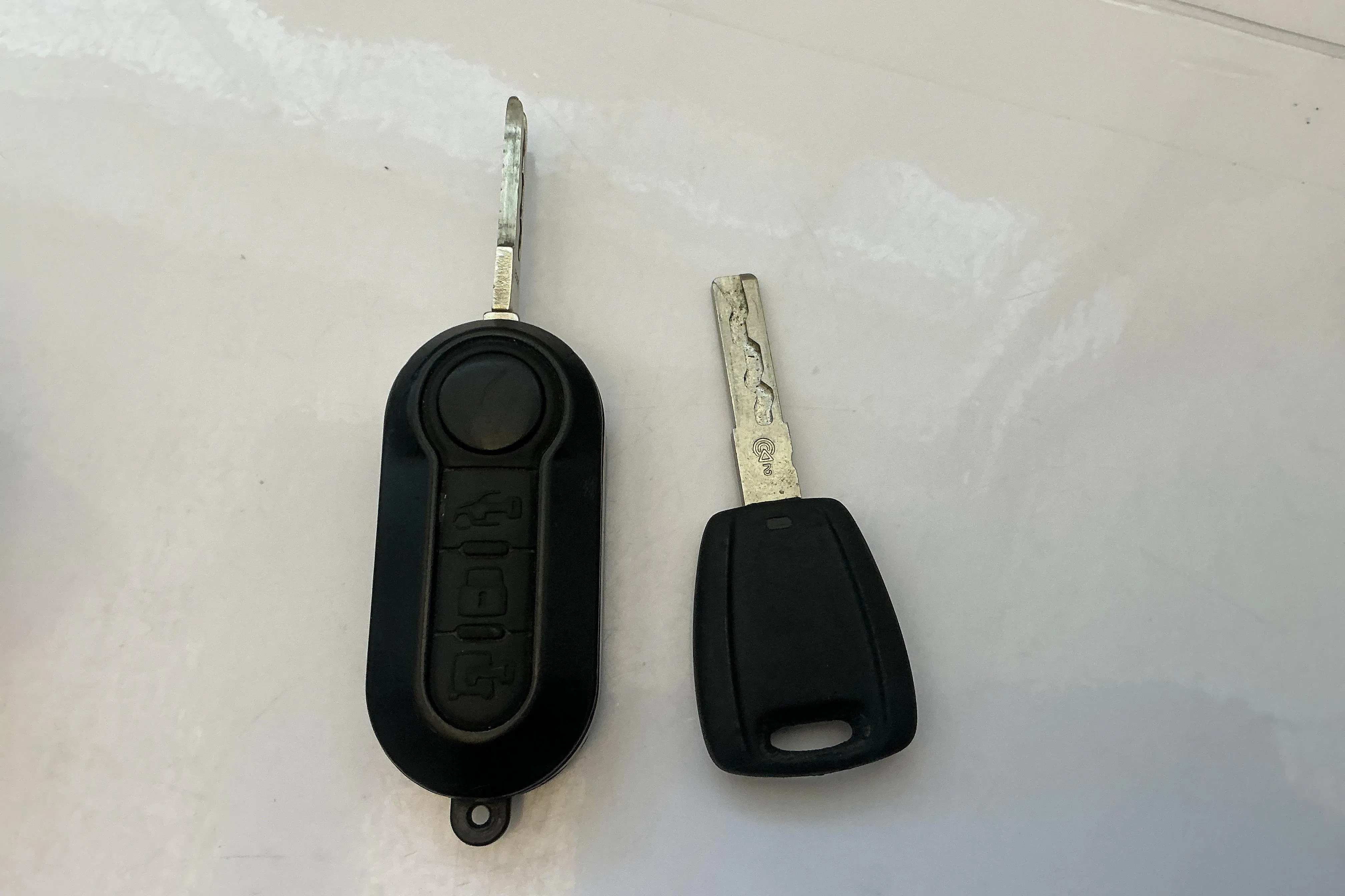 Presentationsfoto 16 av 16: Peugeot Boxer 335 2.0 BlueHDi Skåp (140hk) - 26 537 mil - Manuell - vit - 2021