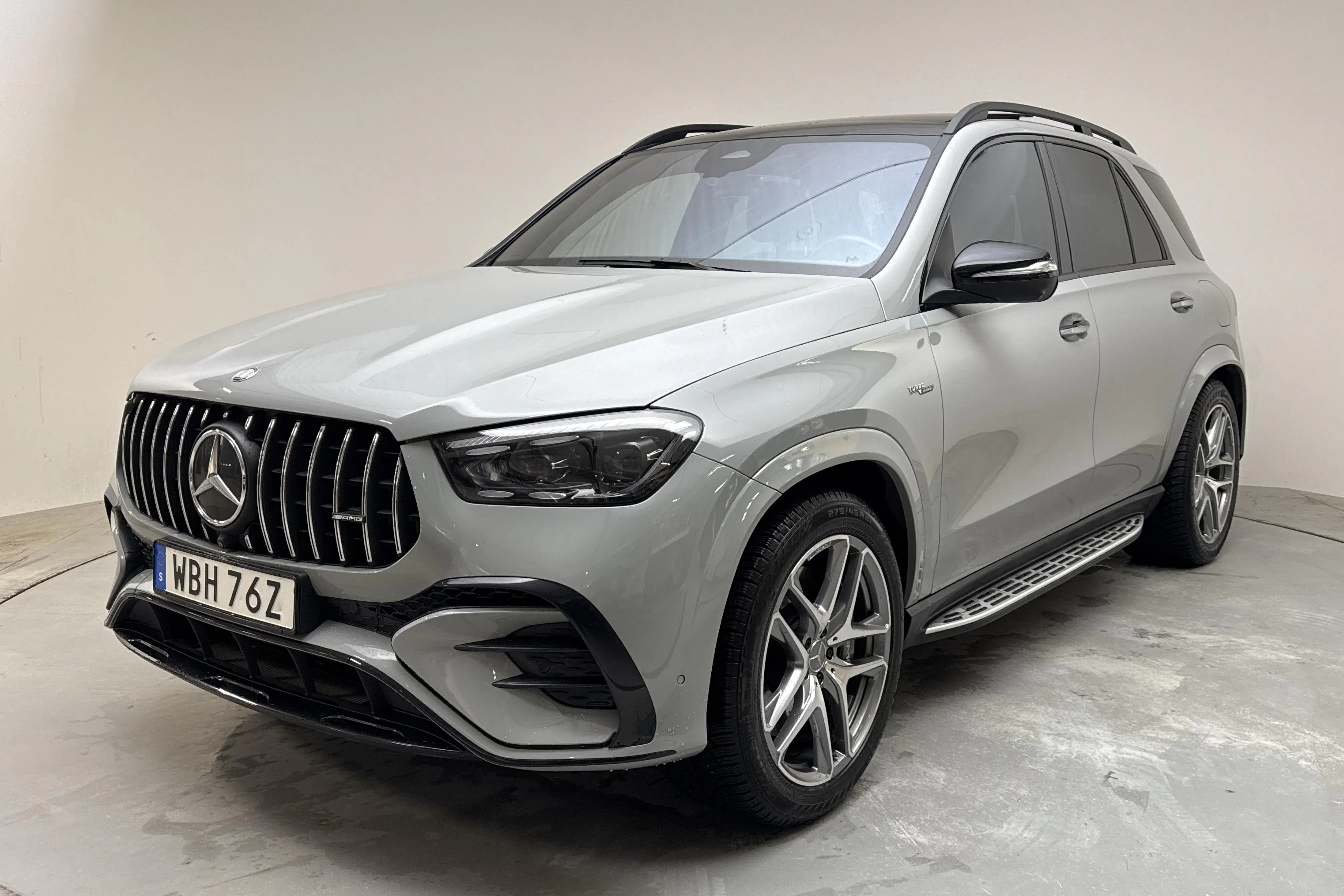 Presentationsfoto 1 av 28: Mercedes GLE 53 Hybrid AMG 4MATIC+ V167 (544hk) - 10 473 mil - Automat - grå - 2024