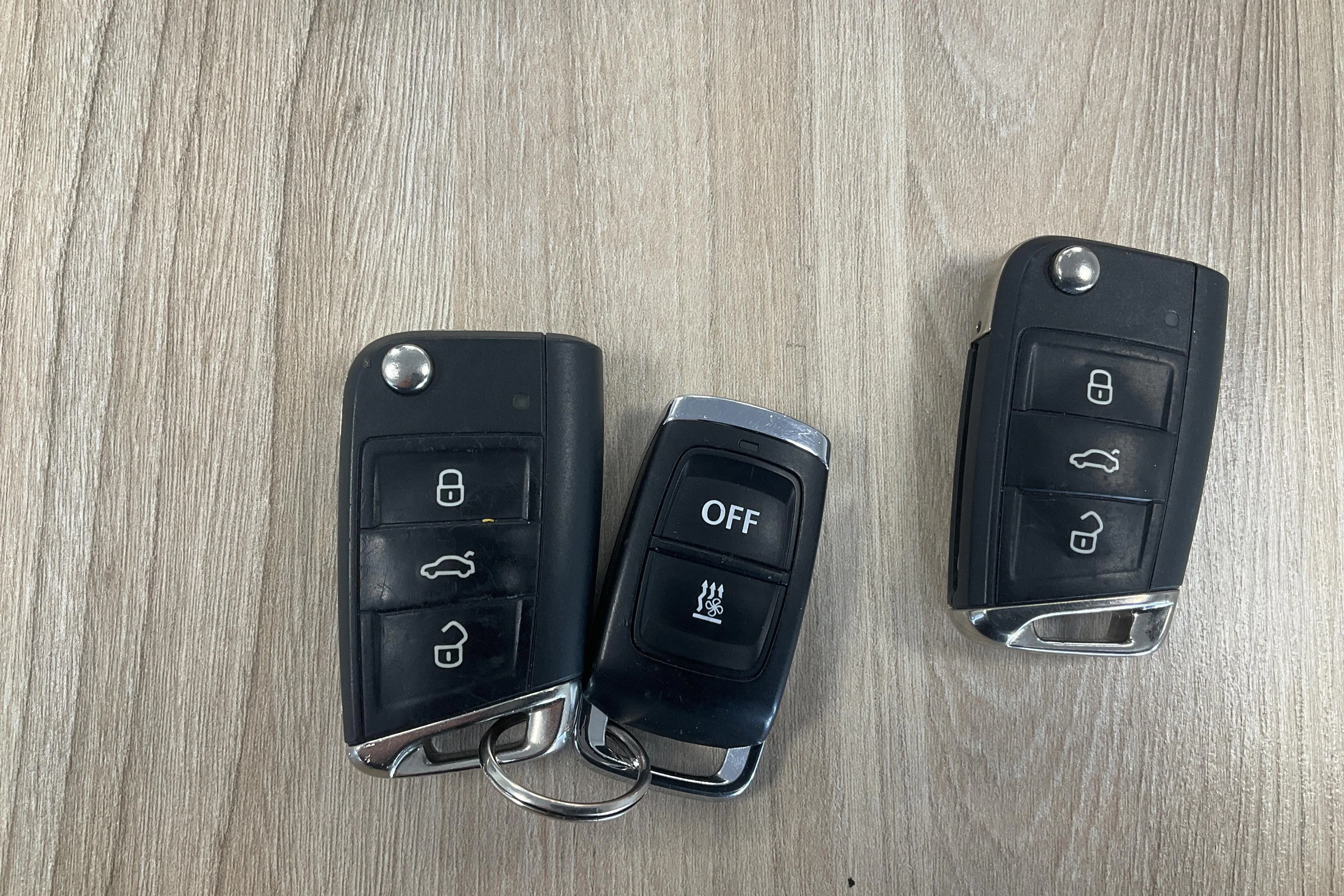 Presentationsfoto 18 av 18: VW T-Roc 2.0 TSI 4MOTION (190hk) - 9 628 mil - Automat - blå - 2018