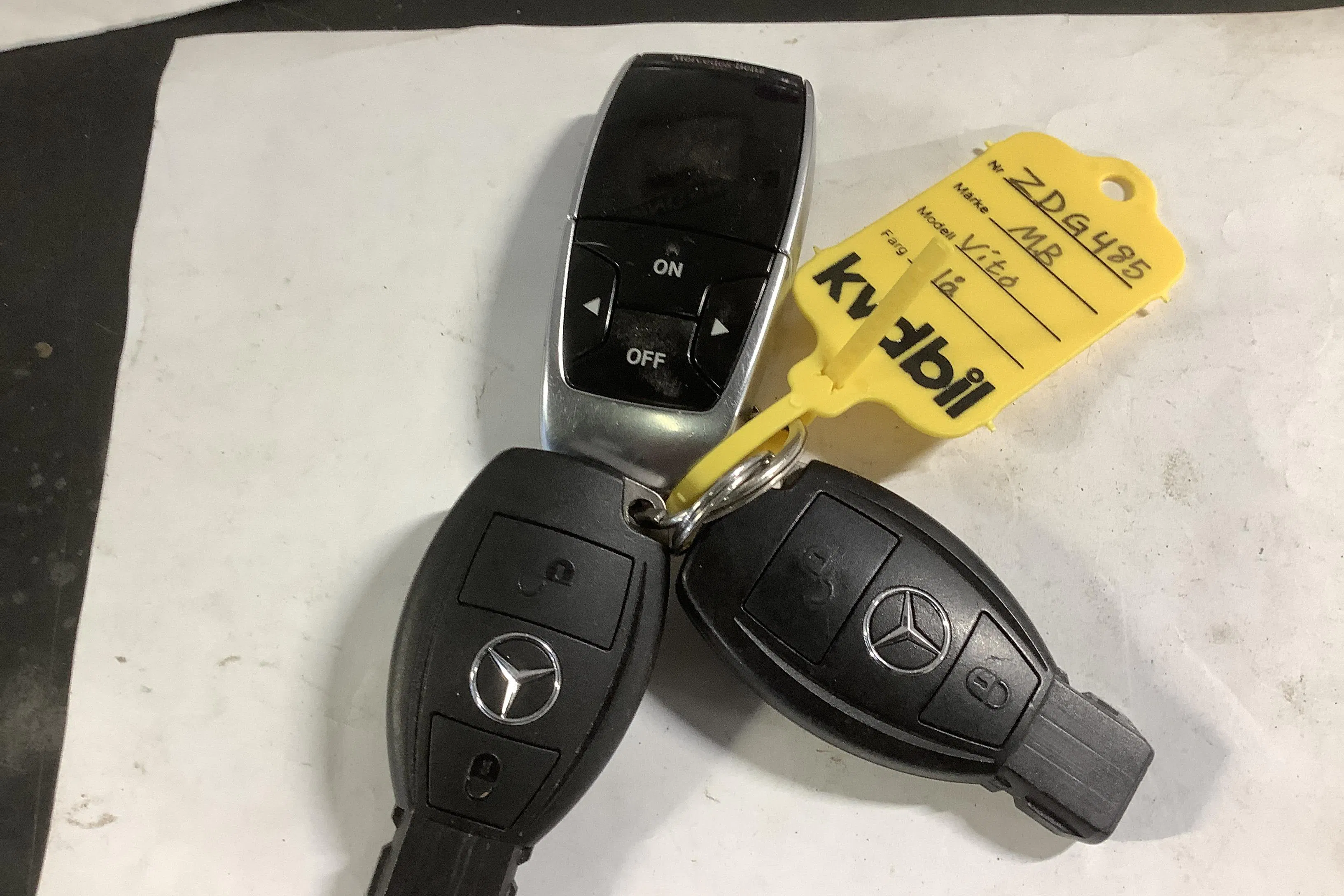 Presentation photo 16 of 16: Mercedes Vito Tourer 114 CDI 4MATIC W640 (136hk) - 80 530 km - Automatic - blue - 2018