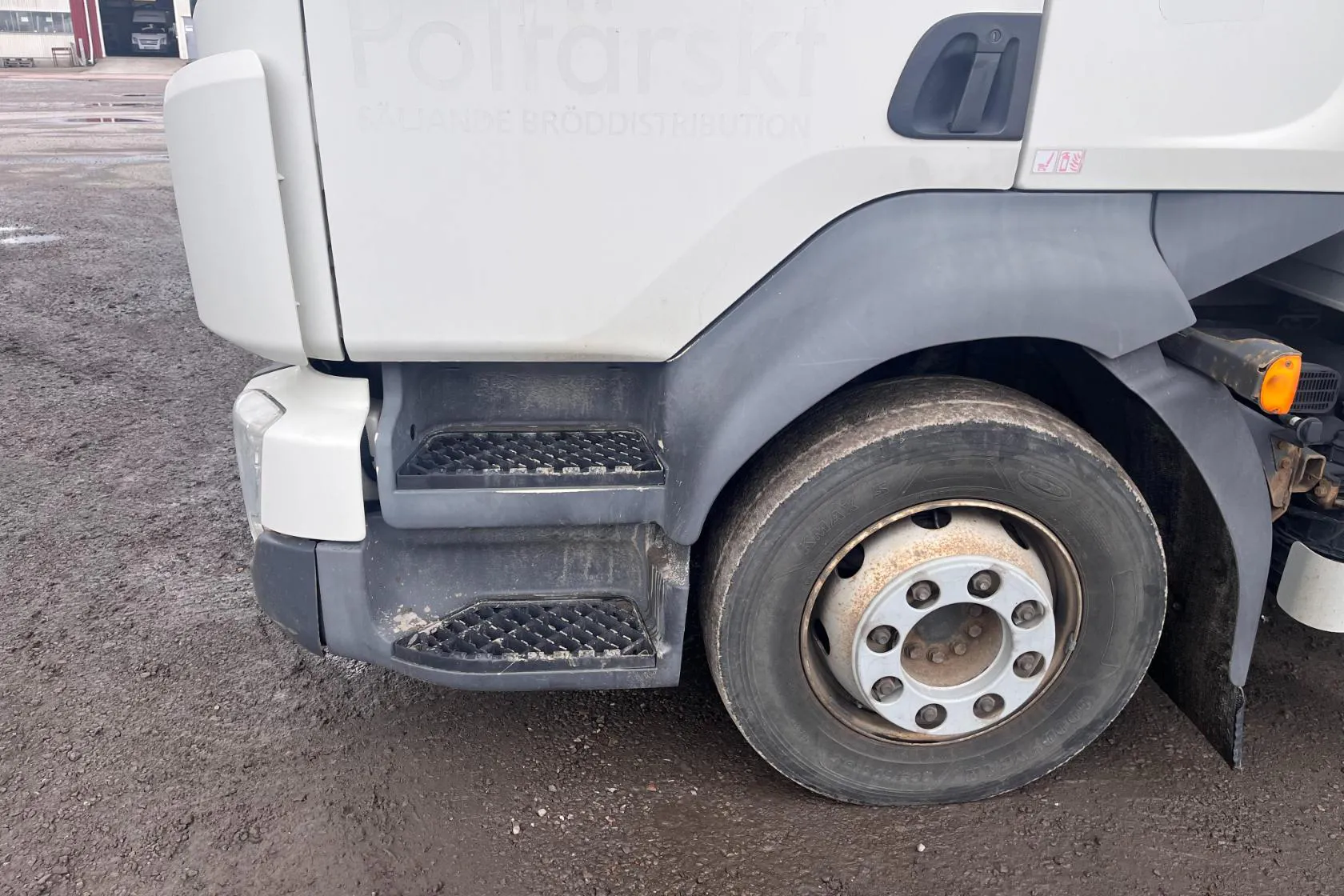 Presentationsfoto 93 av 93: VOLVO FL210 - 244 663 km - Automat - 2017