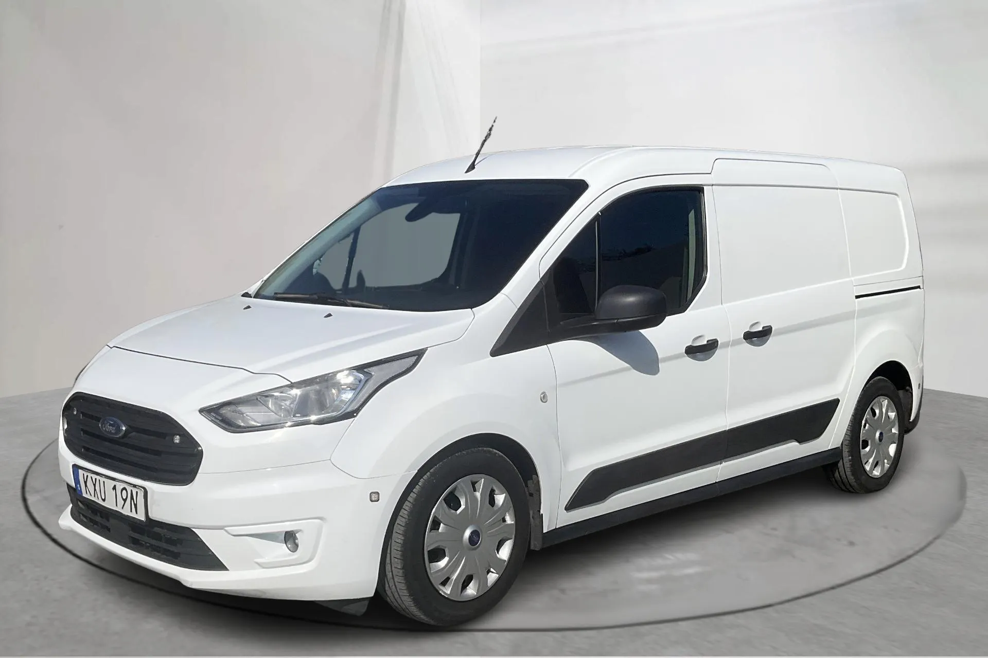 Presentation photo 1 of 14: Ford Transit Connect 1.5 EcoBlue (100hk) - 104 390 km - Automatic - white - 2020