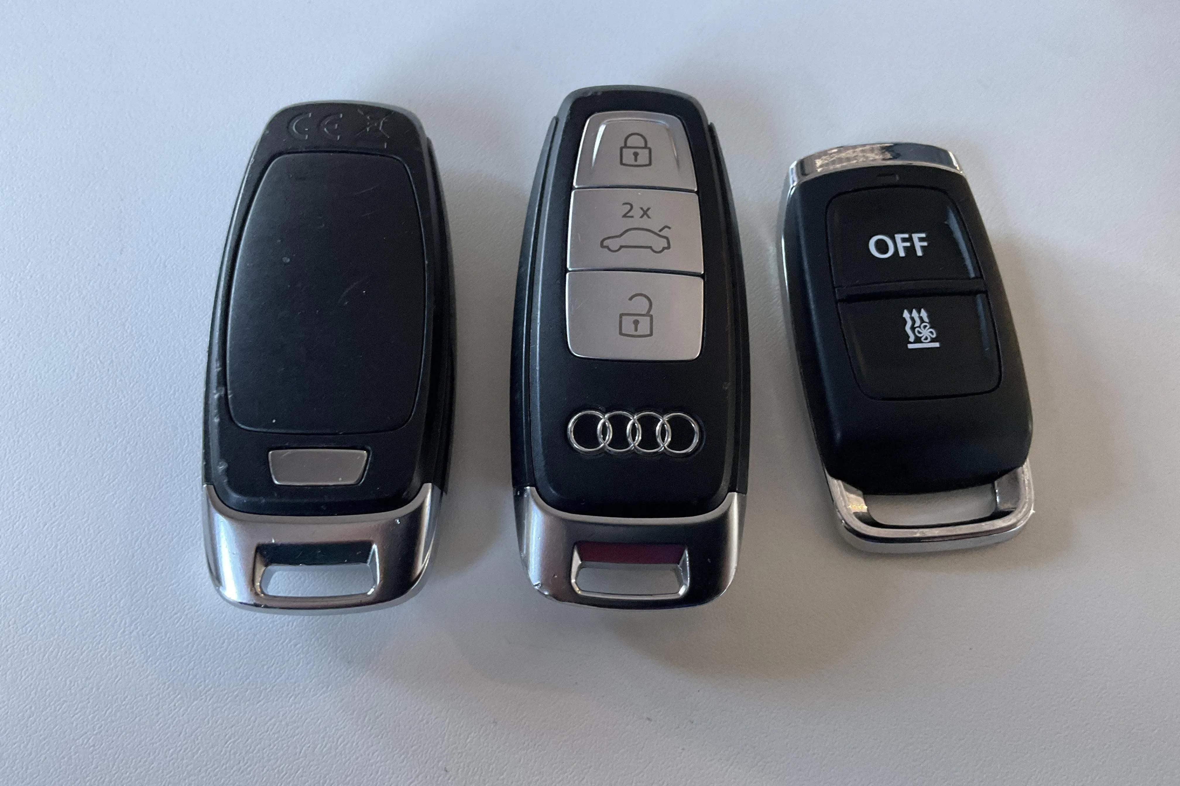 Presentation photo 17 of 17: Audi A6 Avant 40 TDI (204hk) - 212 850 km - Automatic - silver - 2021