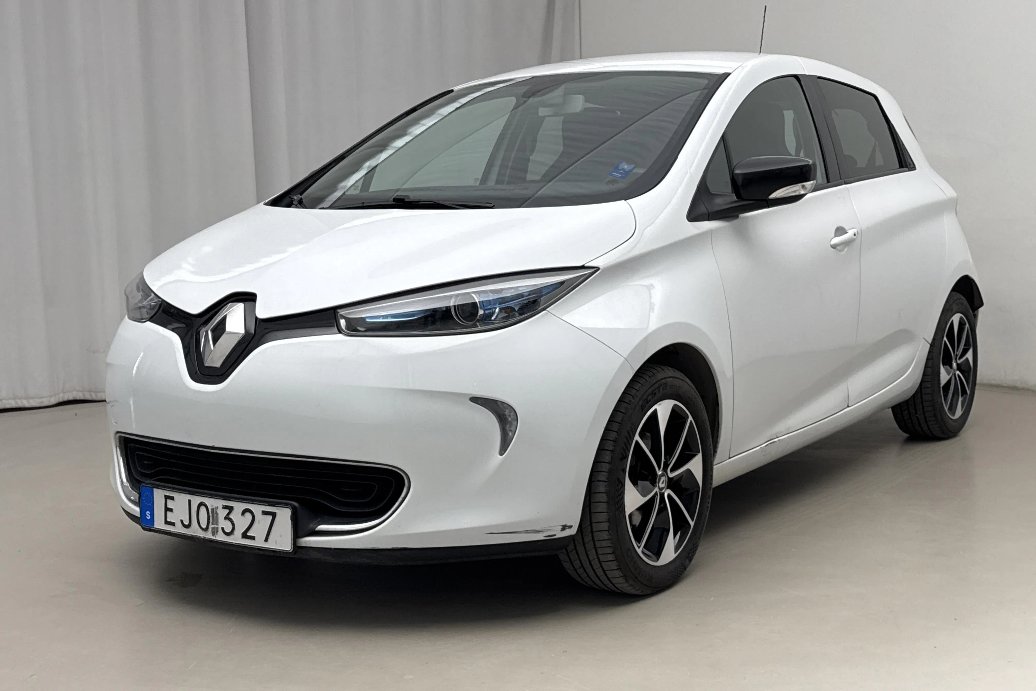 Presentationsfoto 1 av 21: Renault Zoe 41kWh R110 (108hk) - 6 535 mil - Automat - vit - 2018